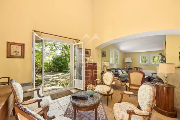 Co-exclusive listing - Former shepherd's chapel in need of renovation — photo 6