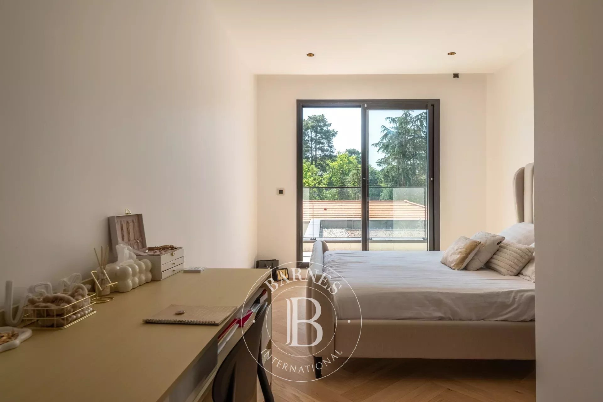 Ev Écully - picture 15