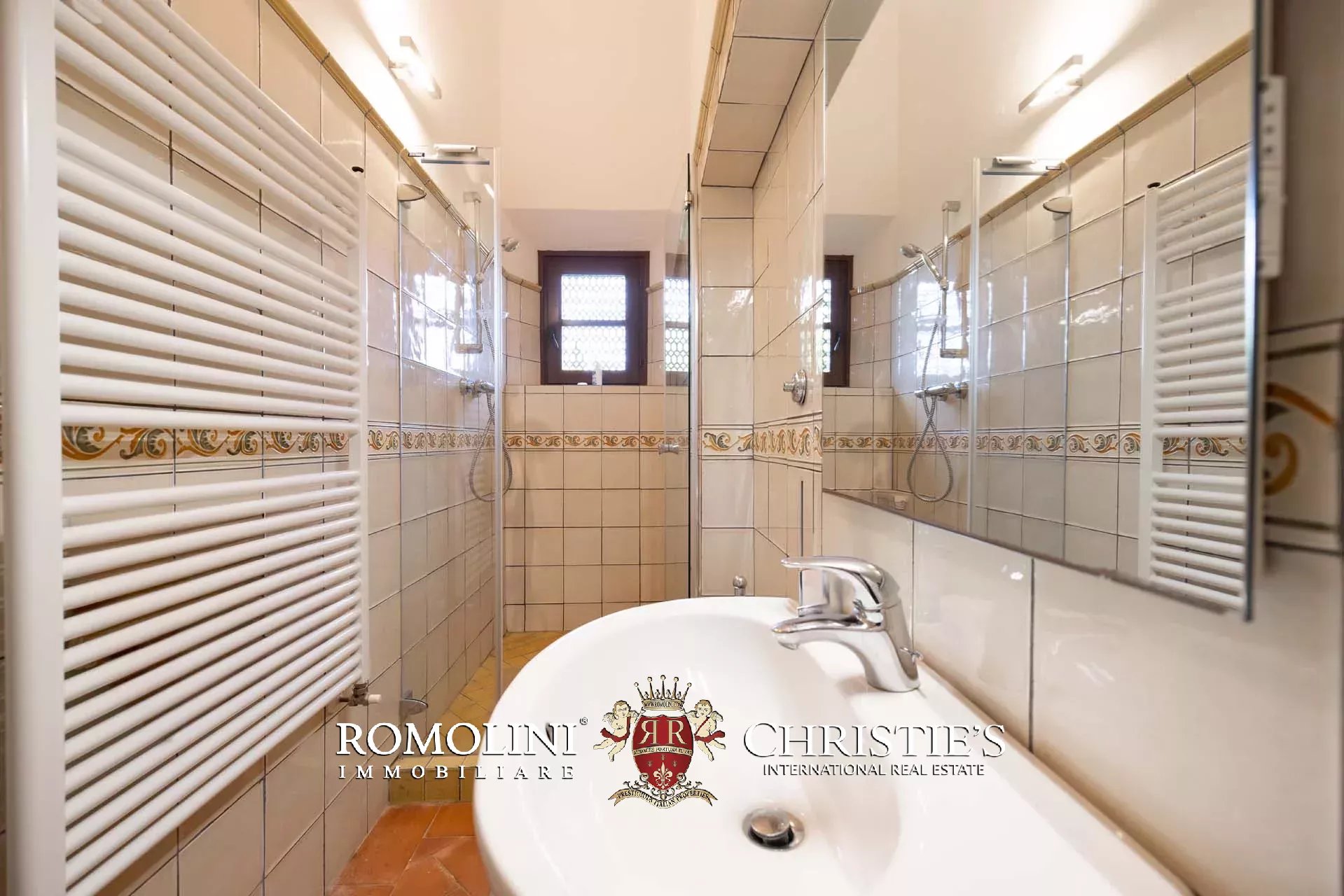 37 Bedroom Villa/Townhouse's Image 138