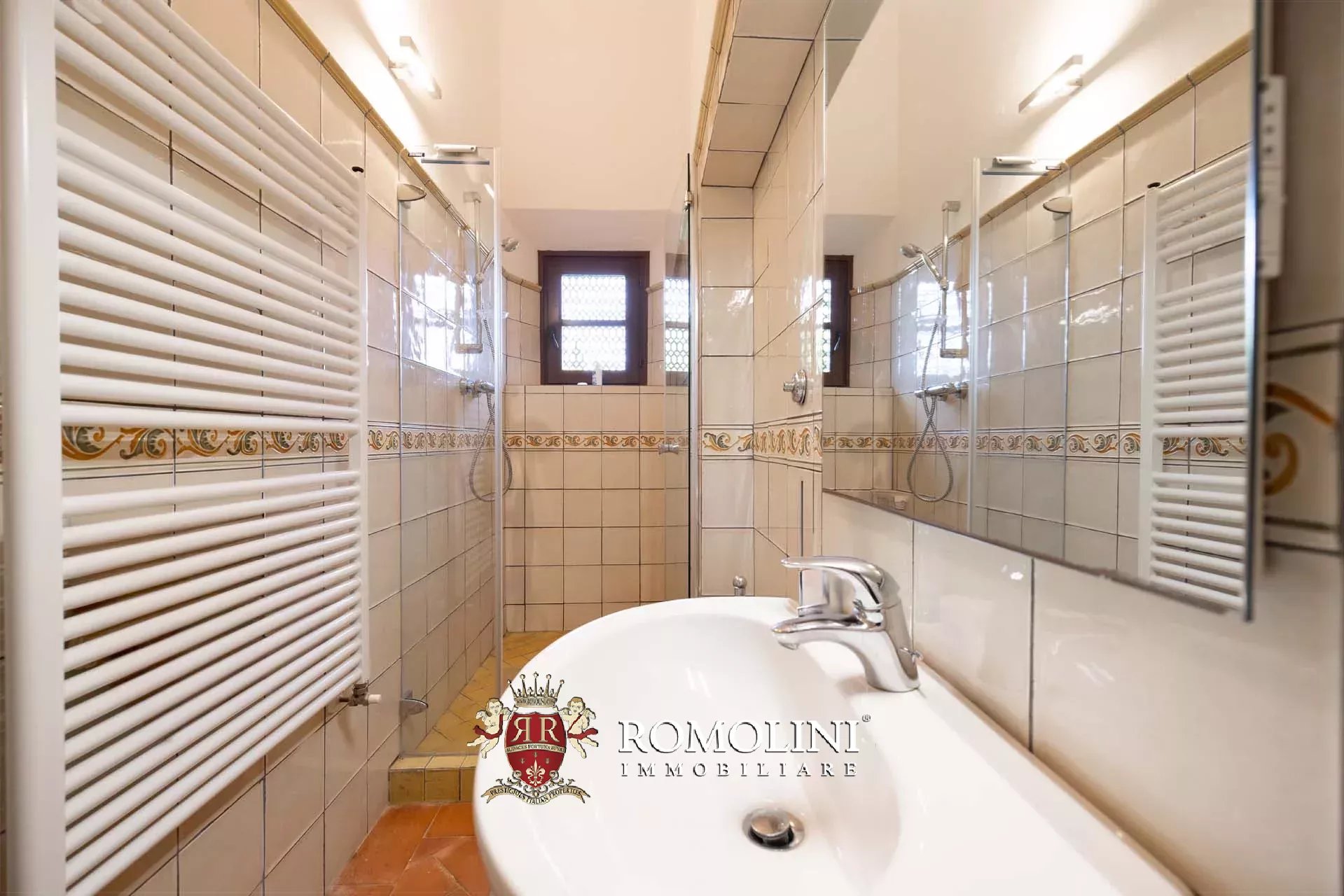 37 Bedroom Villa/Townhouse's Image 138