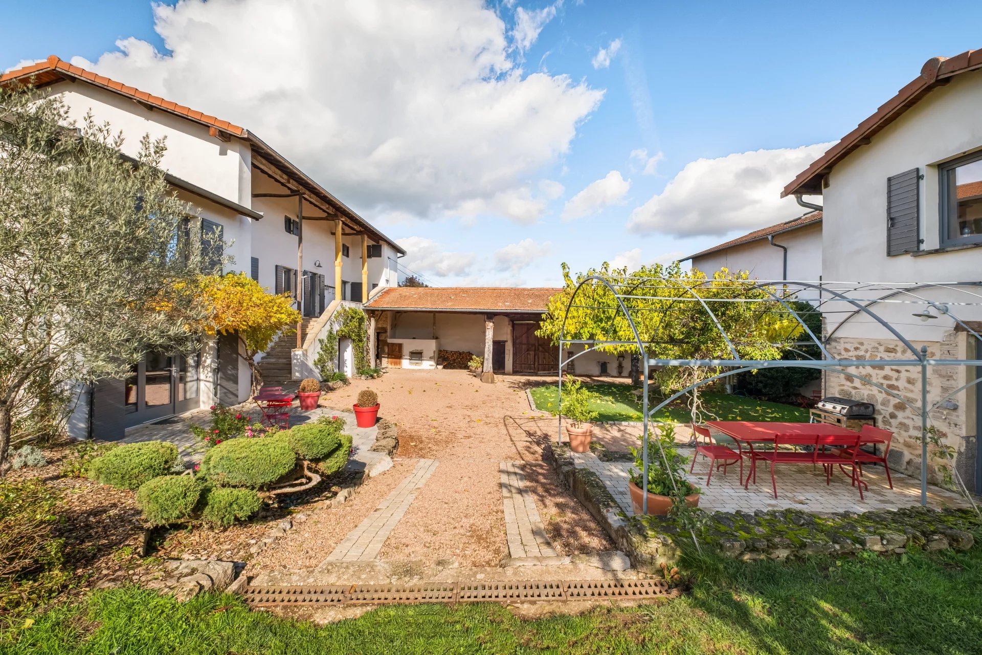 A VENDRE Ancienne Ferme Rénovée