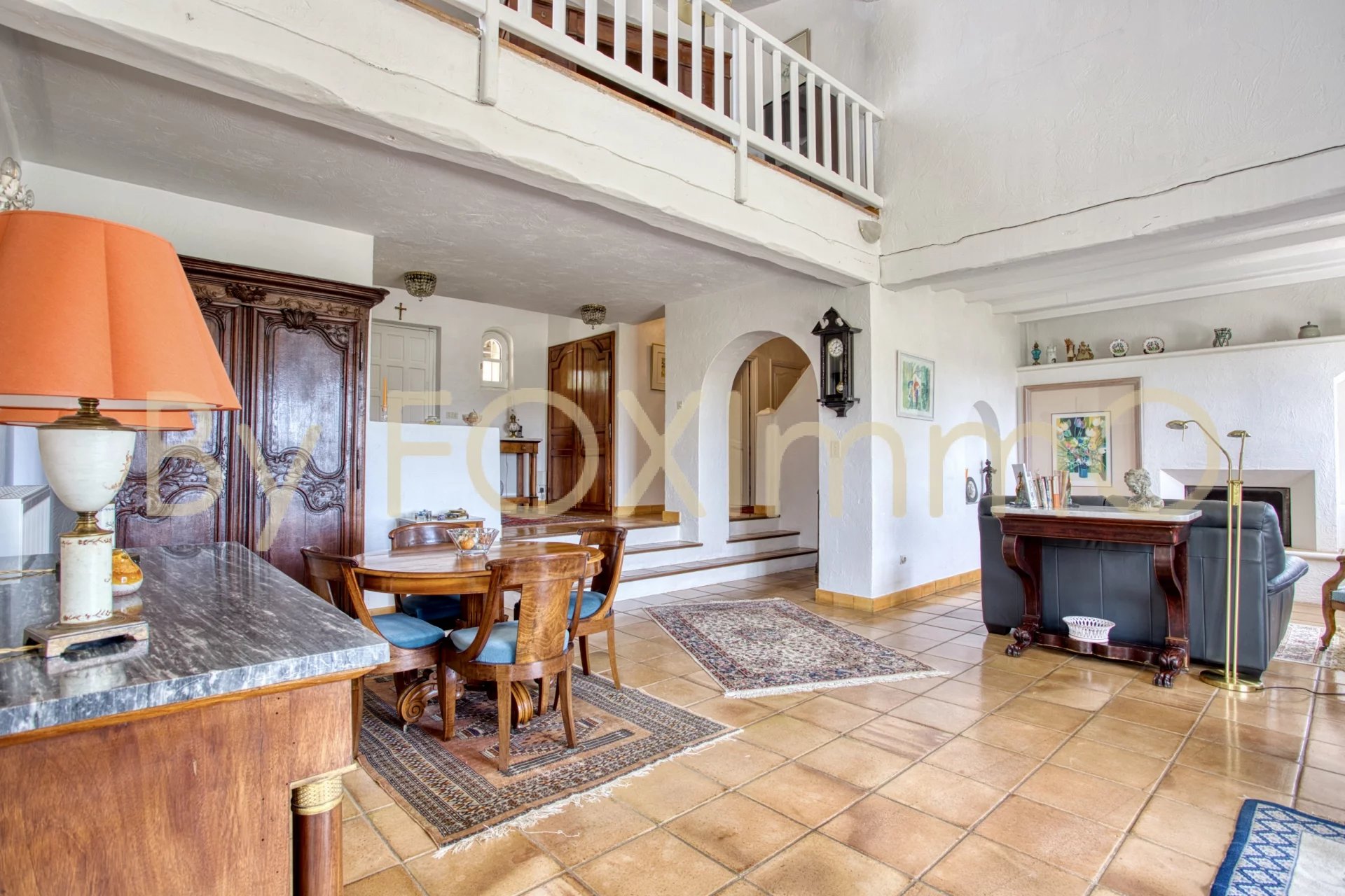CAGNES Villa provenzale 7 vani 190m² su 1500m² di giardino