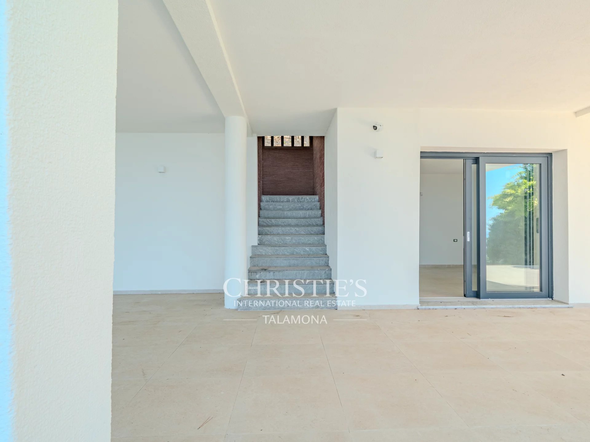 Villa/Townhouse's Image 8
