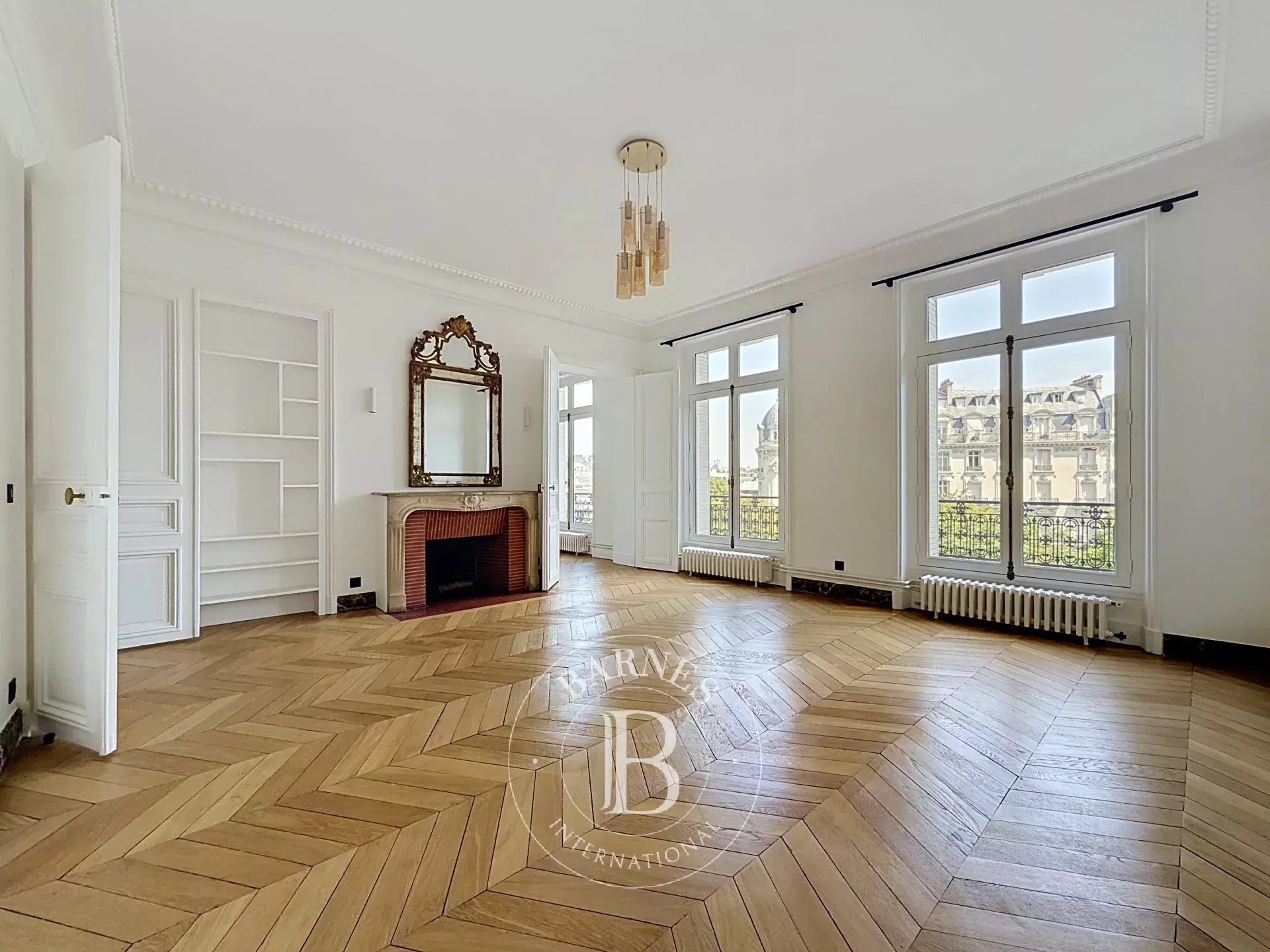Apartment Paris 75016  -  ref 82921741 (picture 1)
