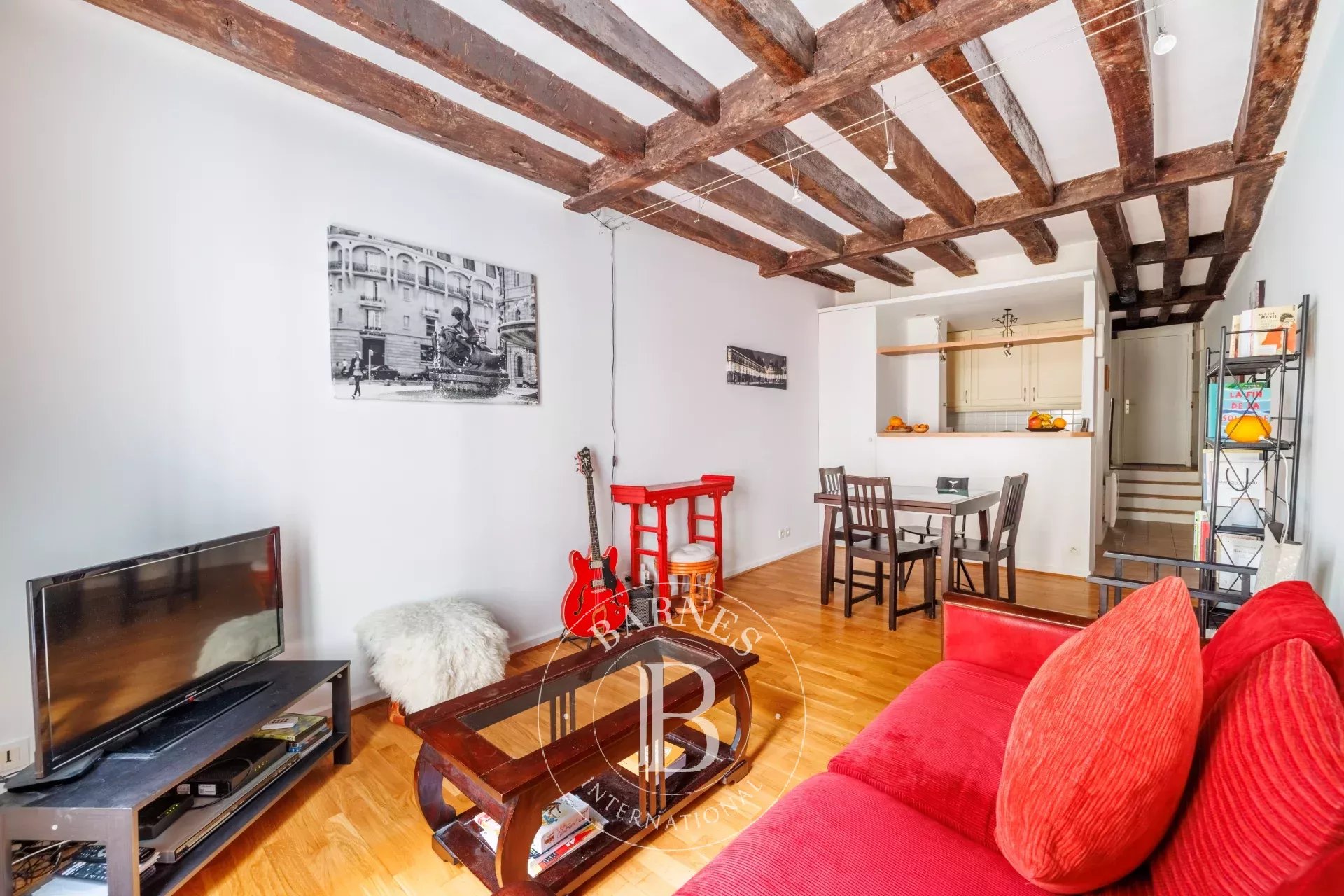 Daire Paris 4ème - picture 8