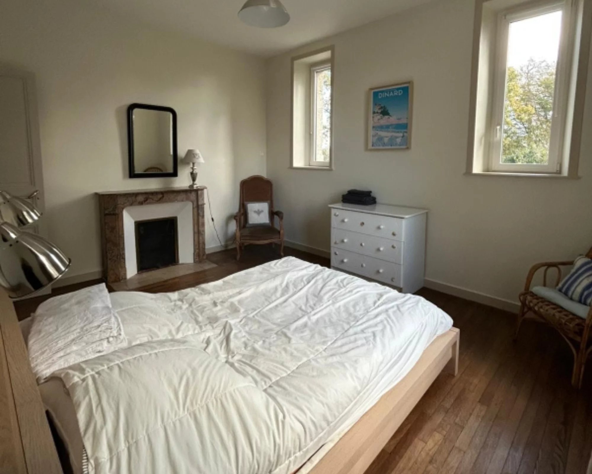 MANOIR FAMILIAL SUR LES BORDS DE RANCE.  7 min DINAN  –