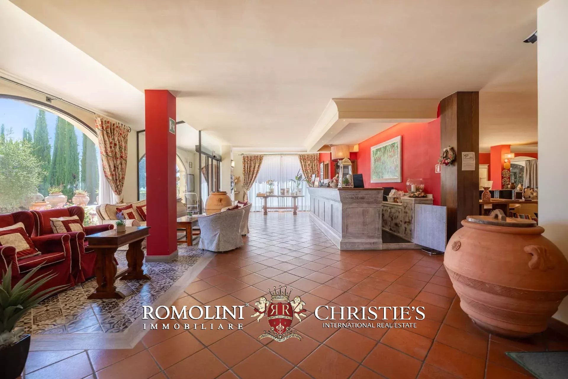 63 Bedroom Villa/Townhouse's Image 9