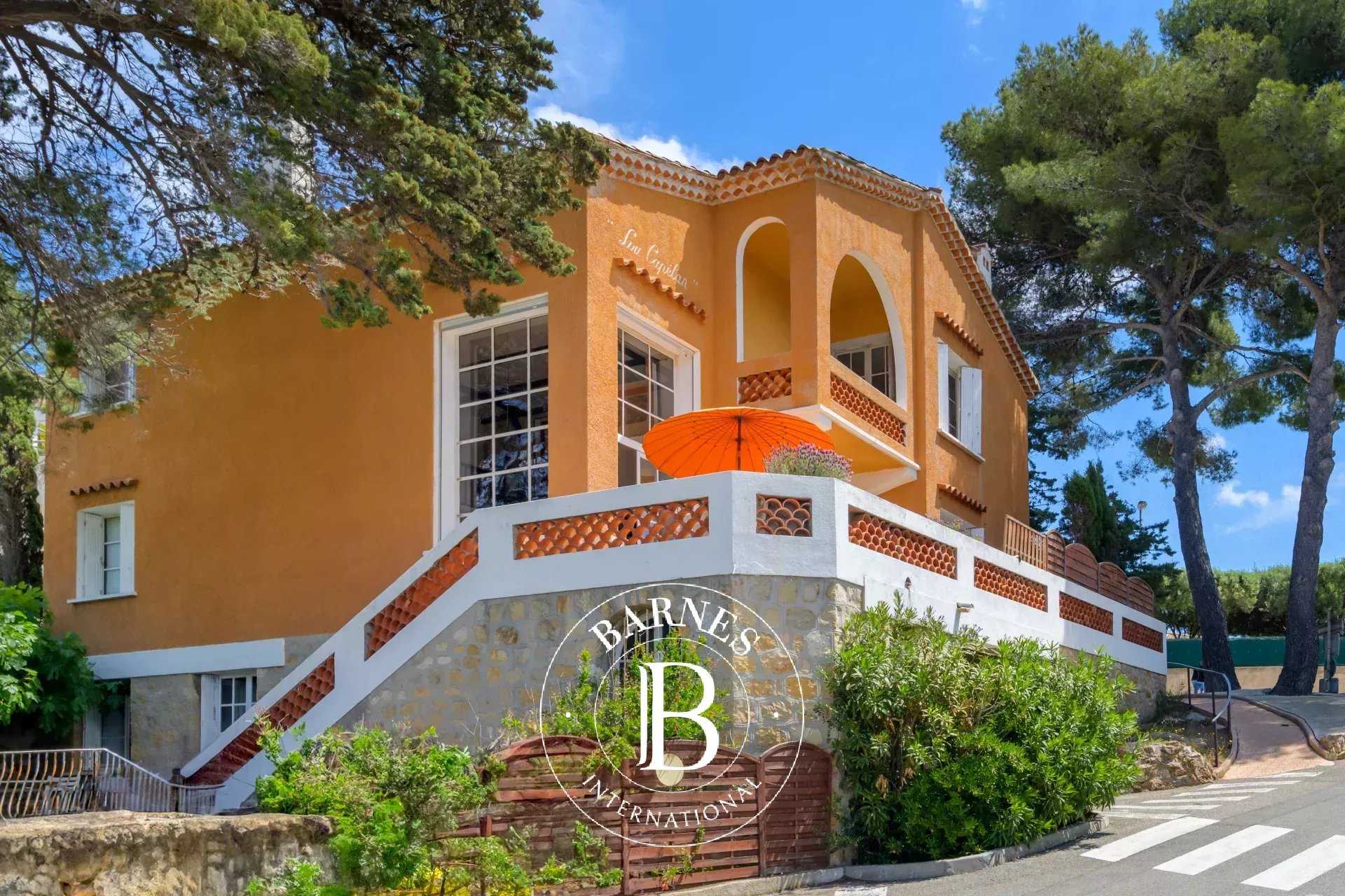 Villa Bandol  -  ref 85948837 (picture 1)