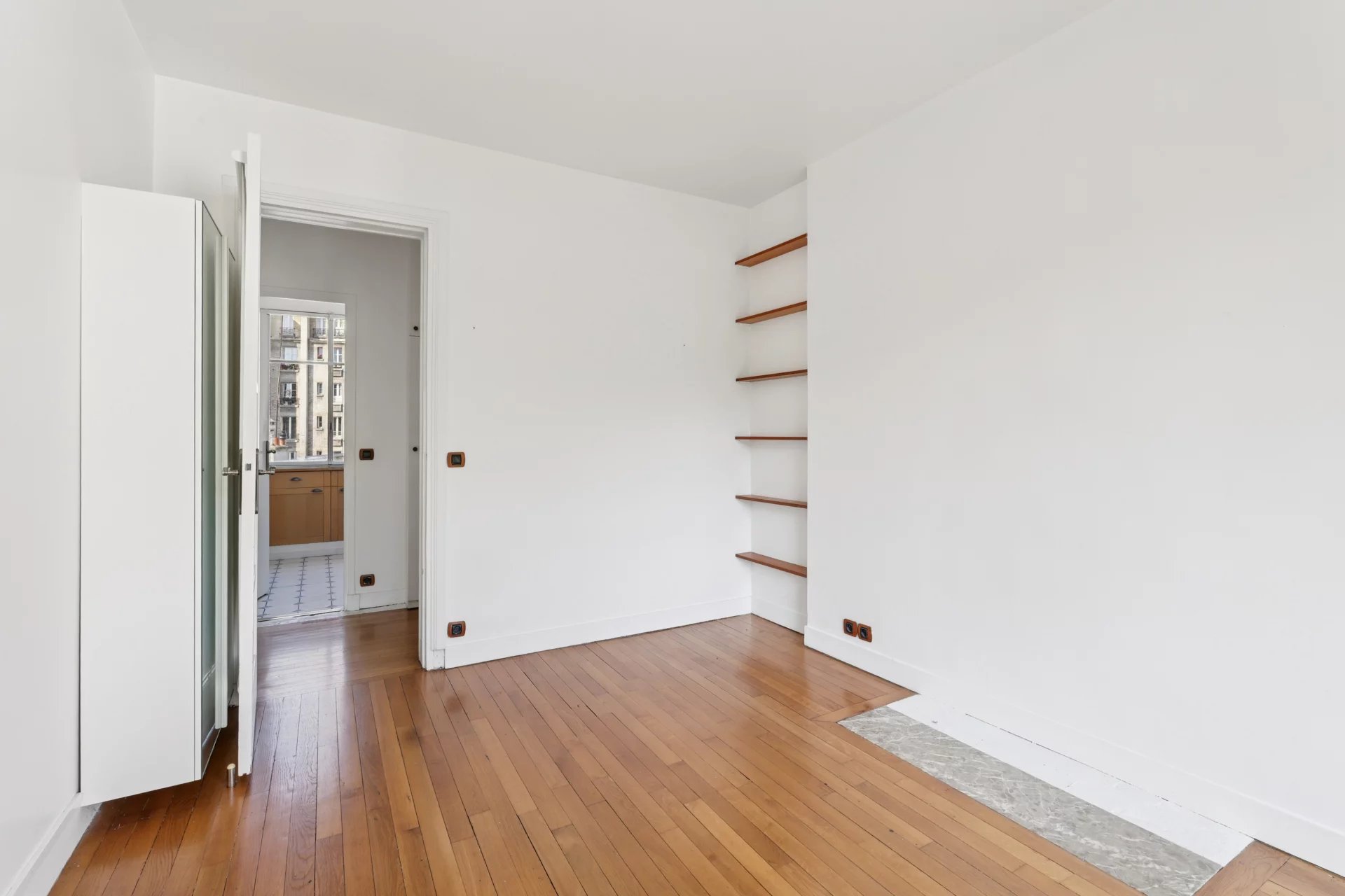 Sale Apartment Neuilly-sur-Seine Peretti