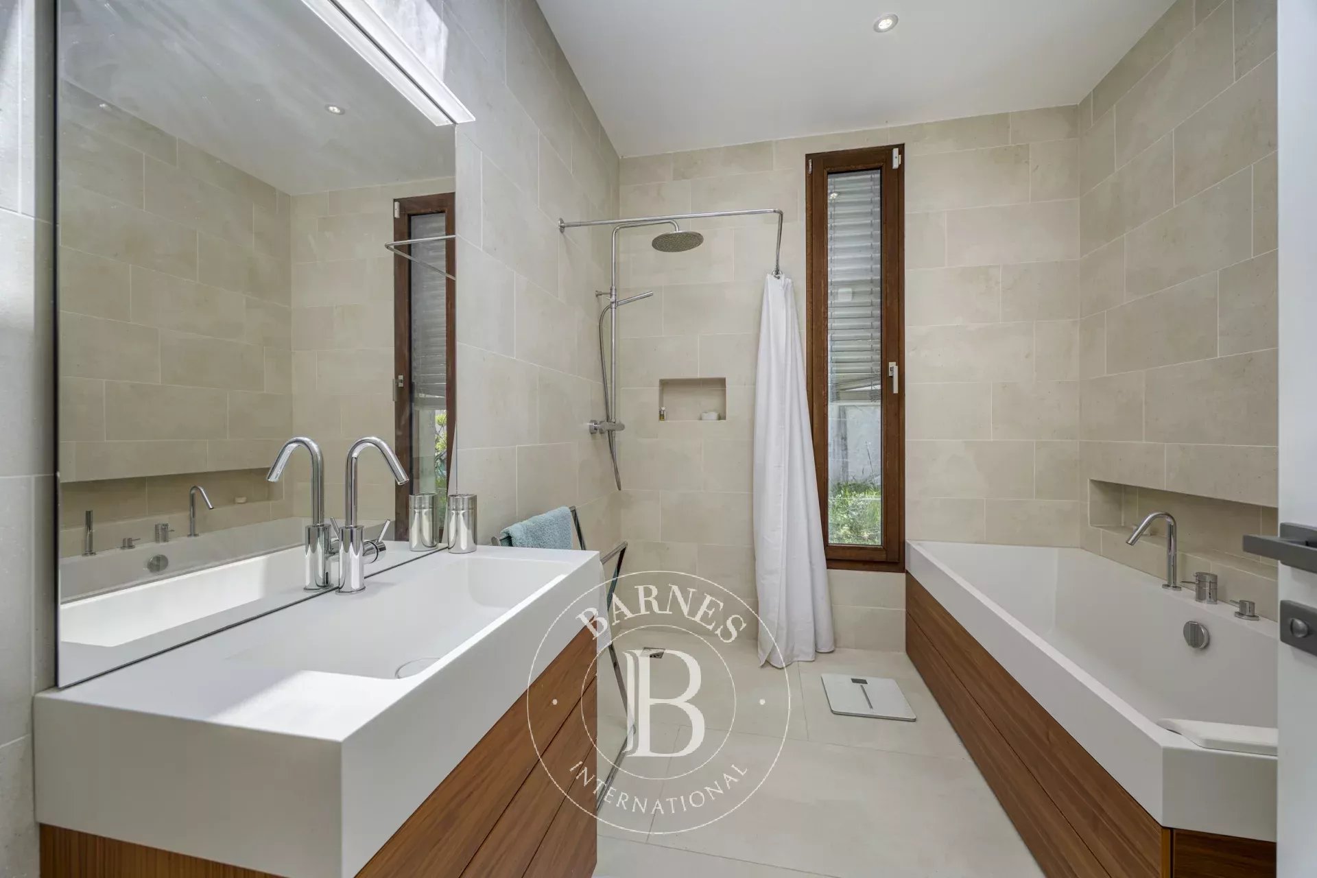 BARNES GENEVOIS - SAINT-JULIEN-EN-GENEVOIS - VILLA  CONTEMPORAINE - picture 12