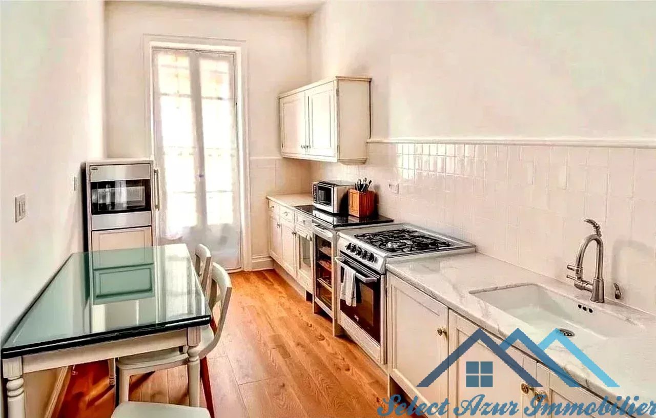 Bel appartement 3 pièces à Palm Beach, Cannes - Photo 2