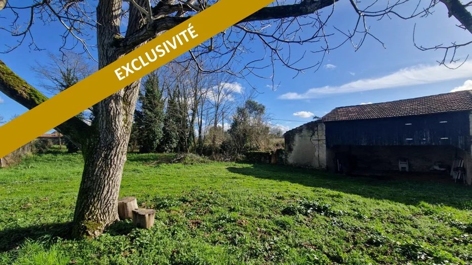 TERRAIN À BATIR DE 530 M2 À ST MACAIRE