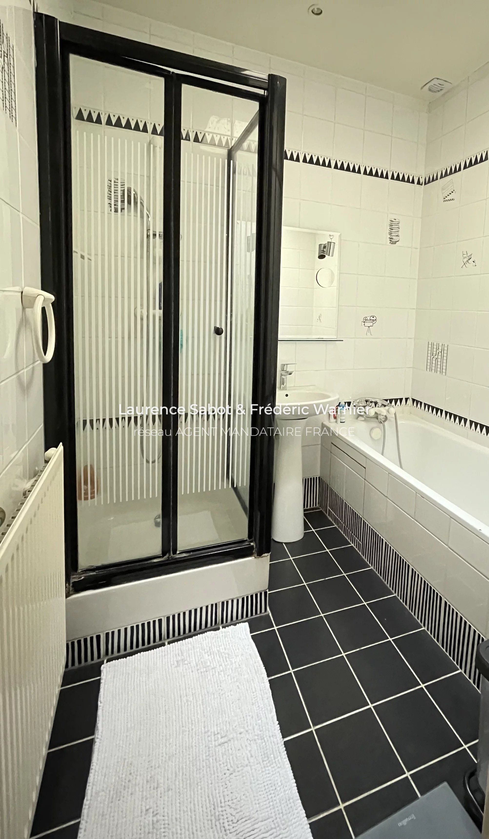 EXCLUSIVITÉ - MAISON FAMILIALE, BEAUX VOLUMES, JARDIN, AU CALME — photo 14