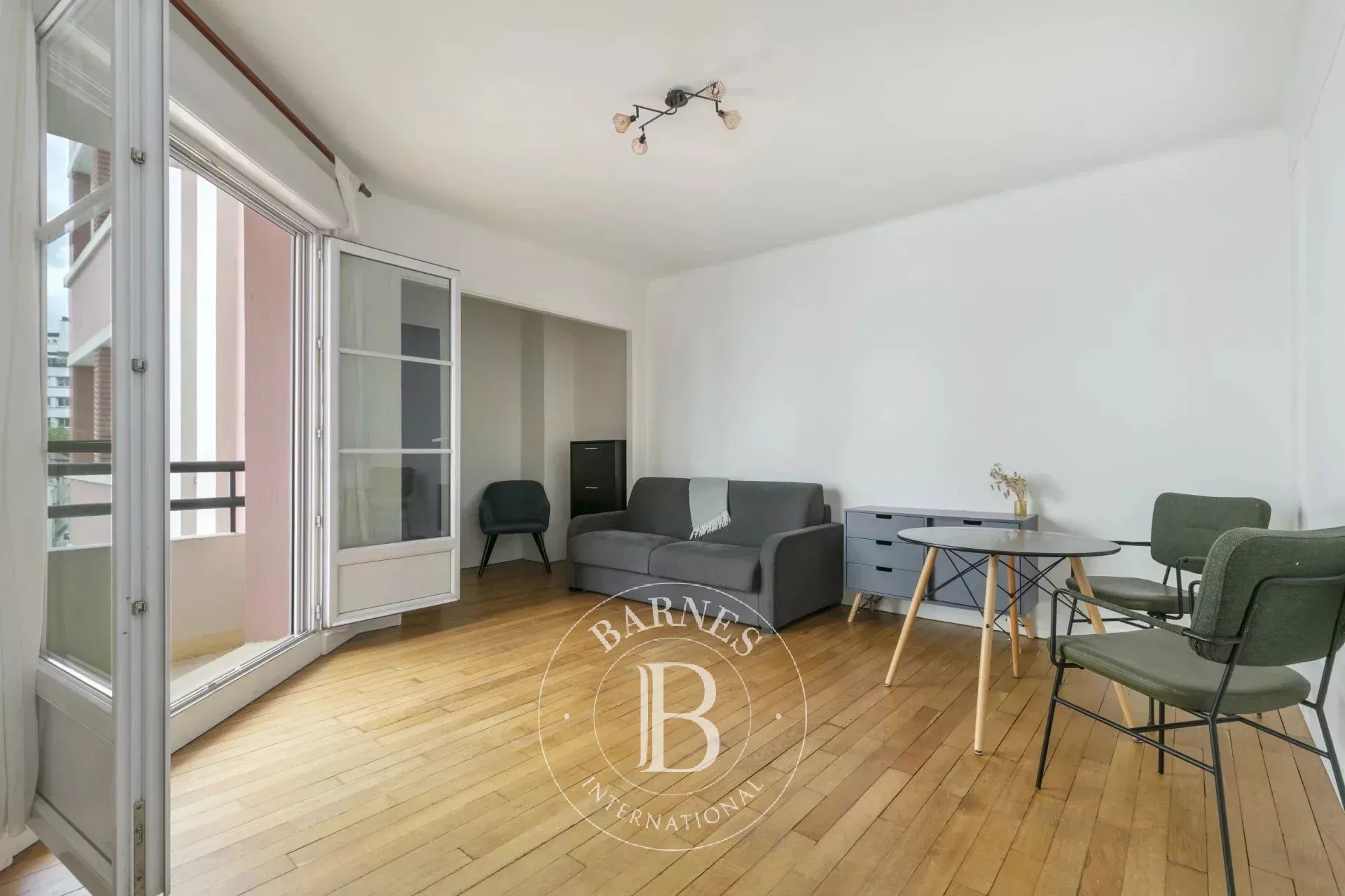 Apartment Paris 75016  -  ref 87103708 (picture 2)