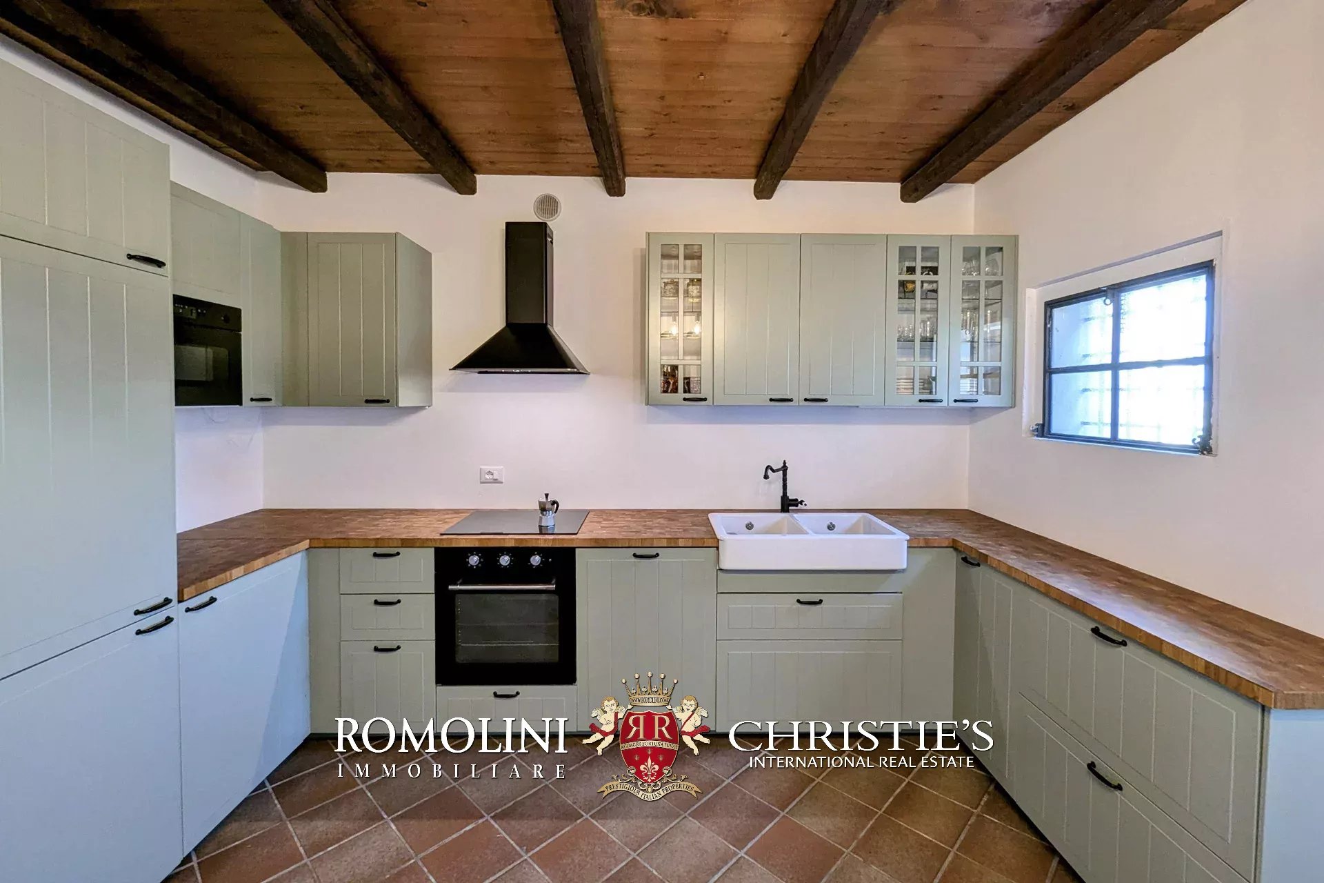 3 Bedroom Villa/Townhouse's Image 31