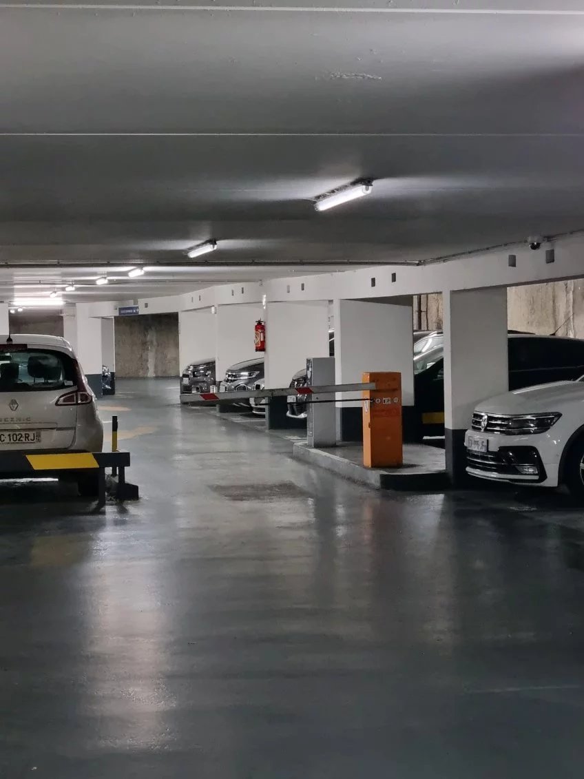 Parking Place de la Pucelle ROUEN 12m²