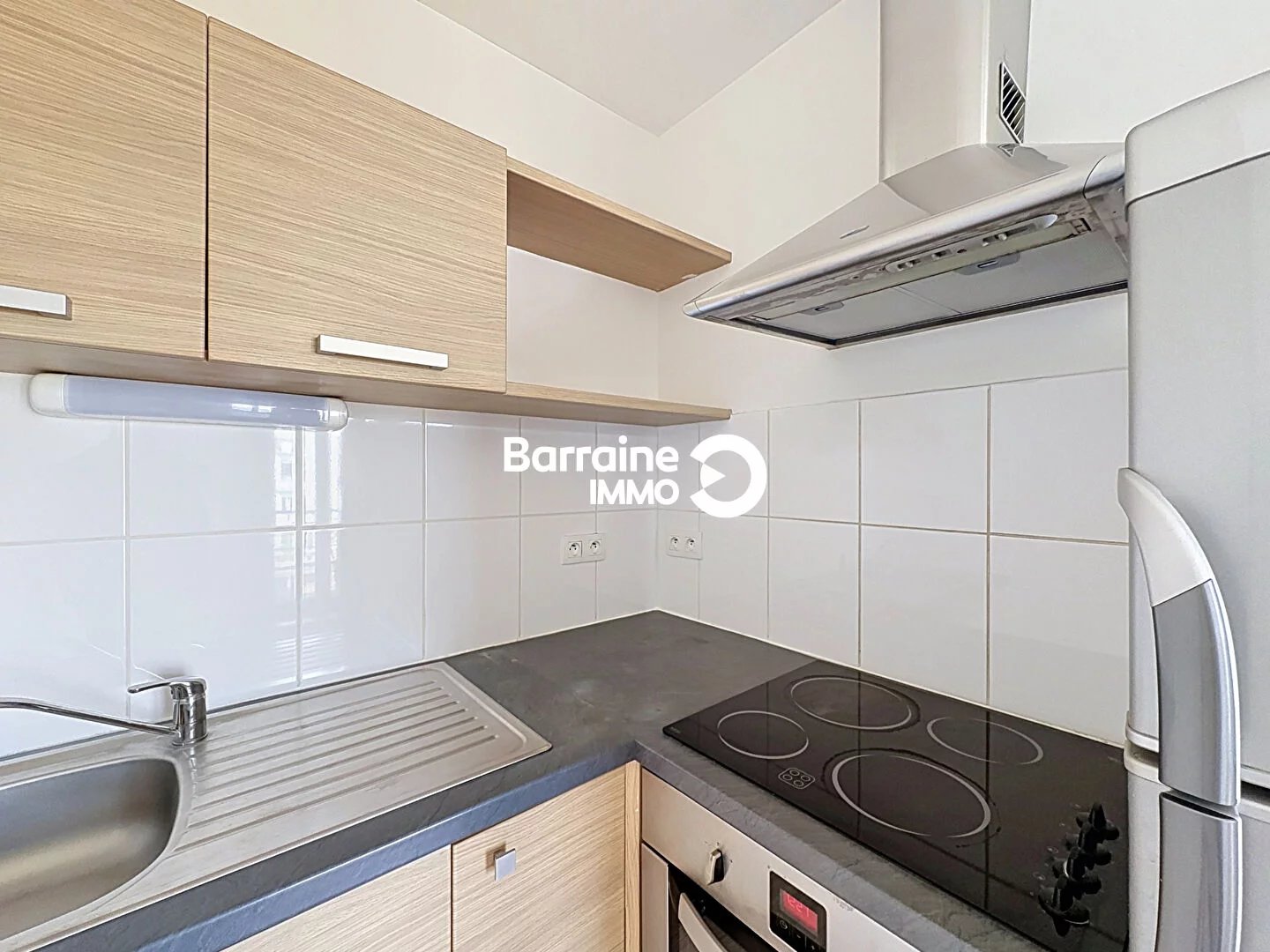 LOCATION BREST PILIER ROUGE - APPARTEMENT T1 26,90 M²