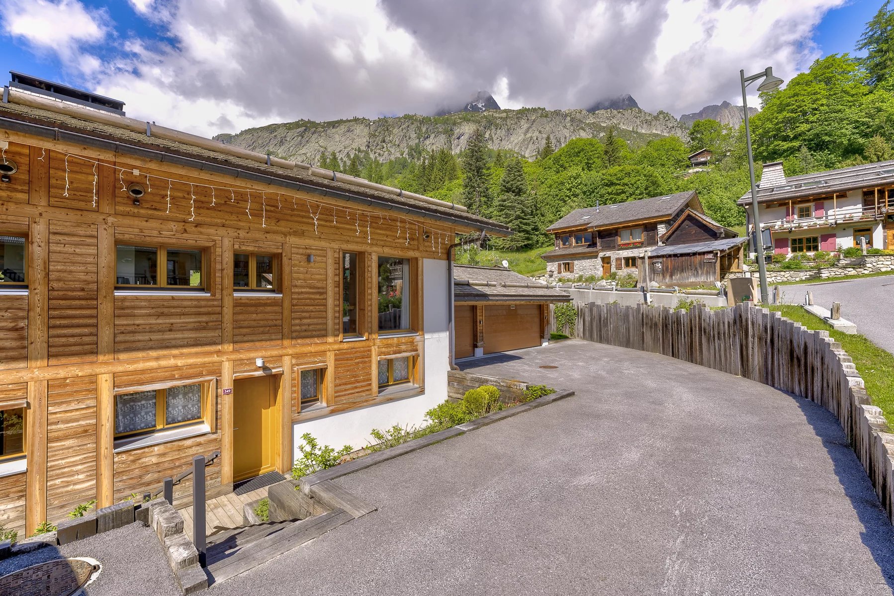 Photo of ARGENTIERE - Recently built, modern 4-bed demi-chalet