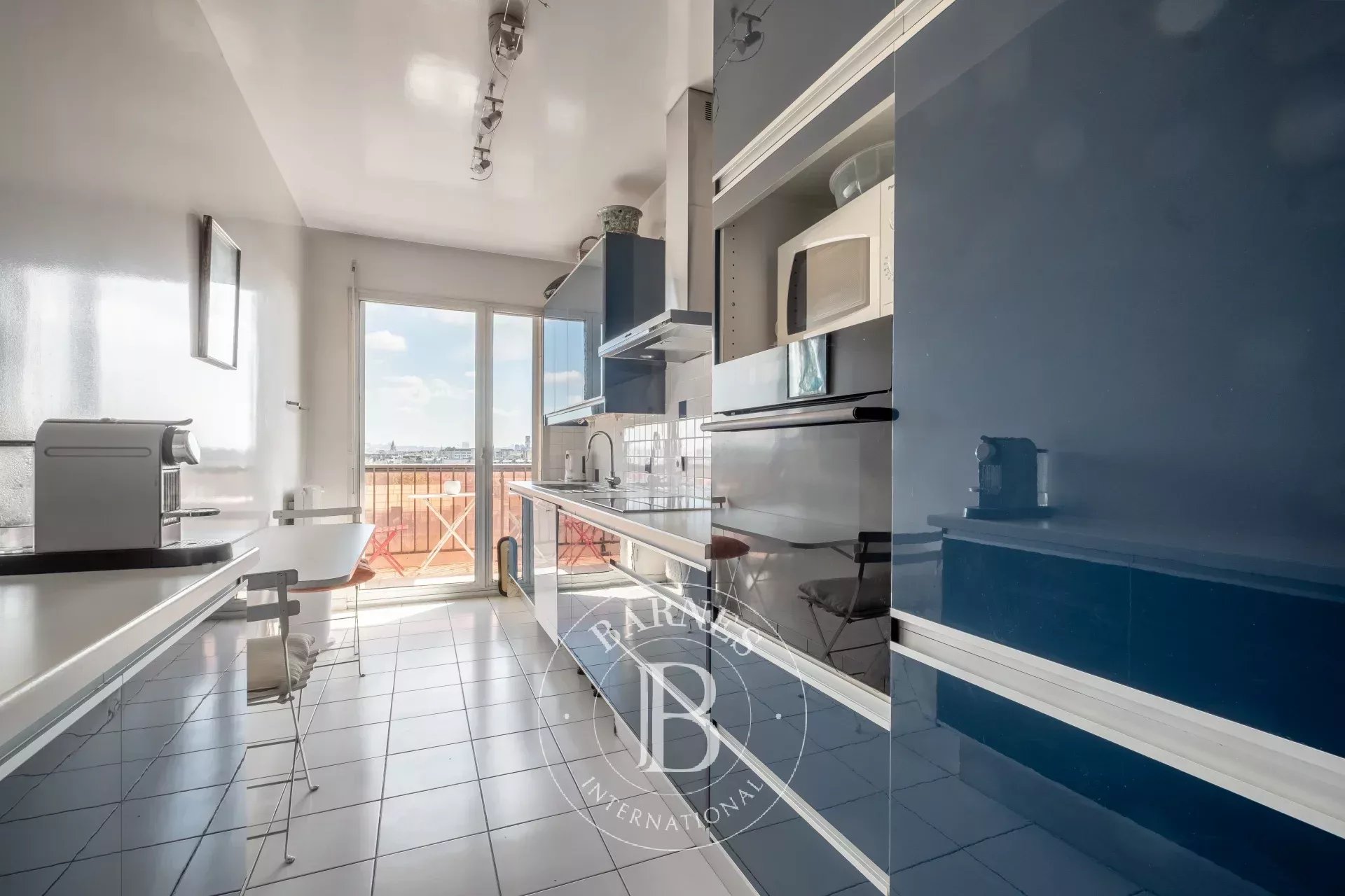 Paris  - Apartment 3 Bedrooms - picture 11