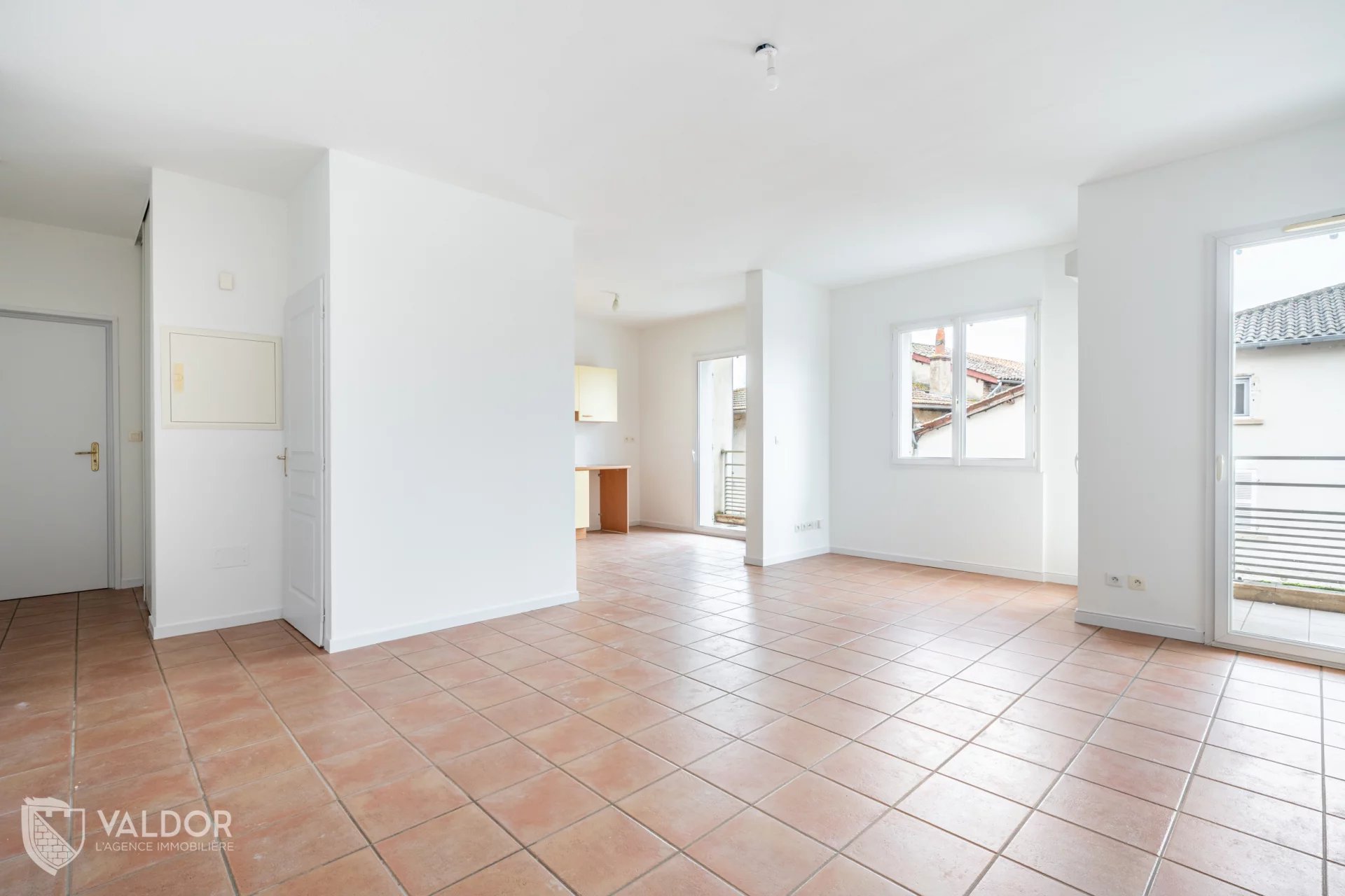 Appartement T4 avec 5 stationnements