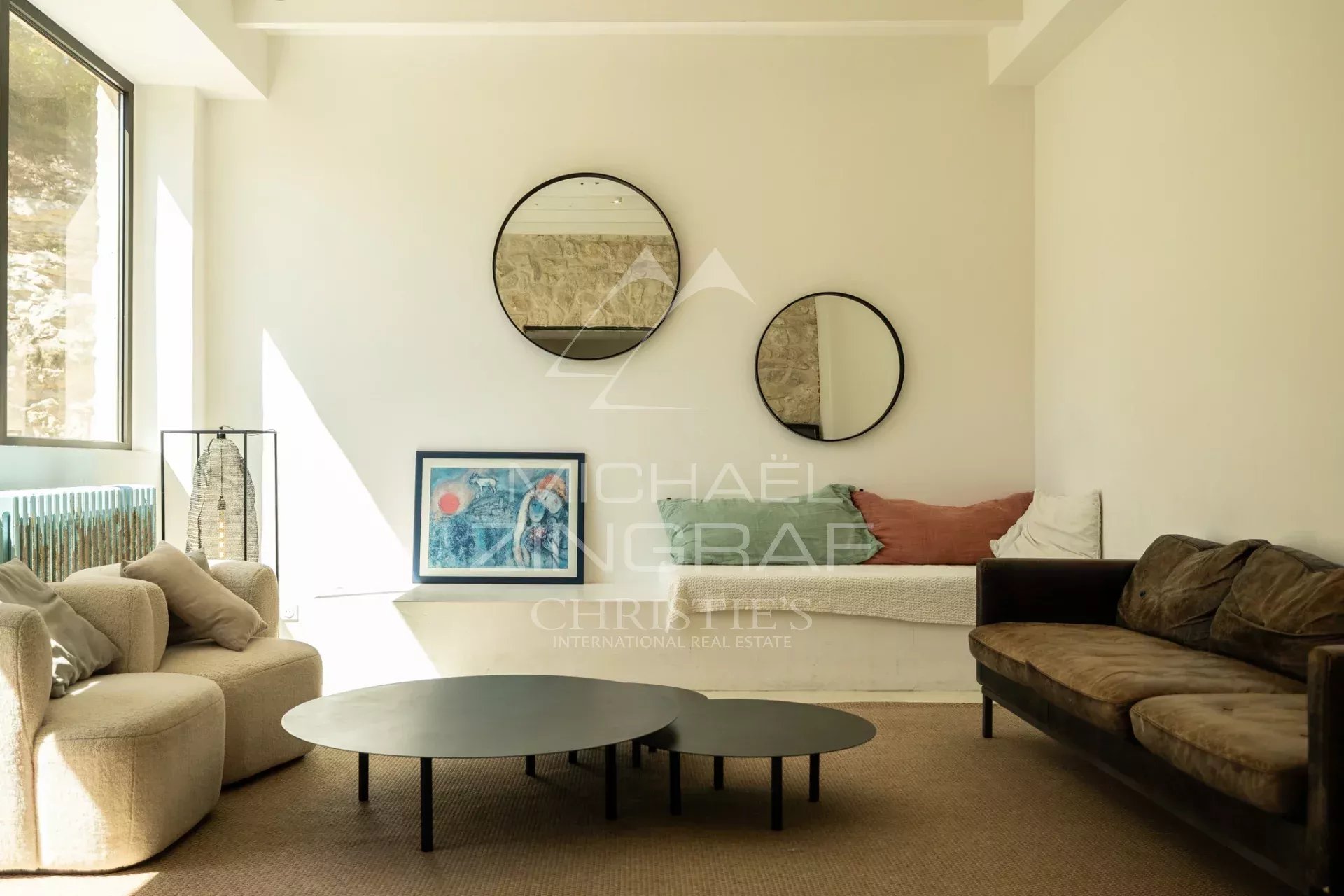 6 Bedroom Villa/Townhouse's Image 3