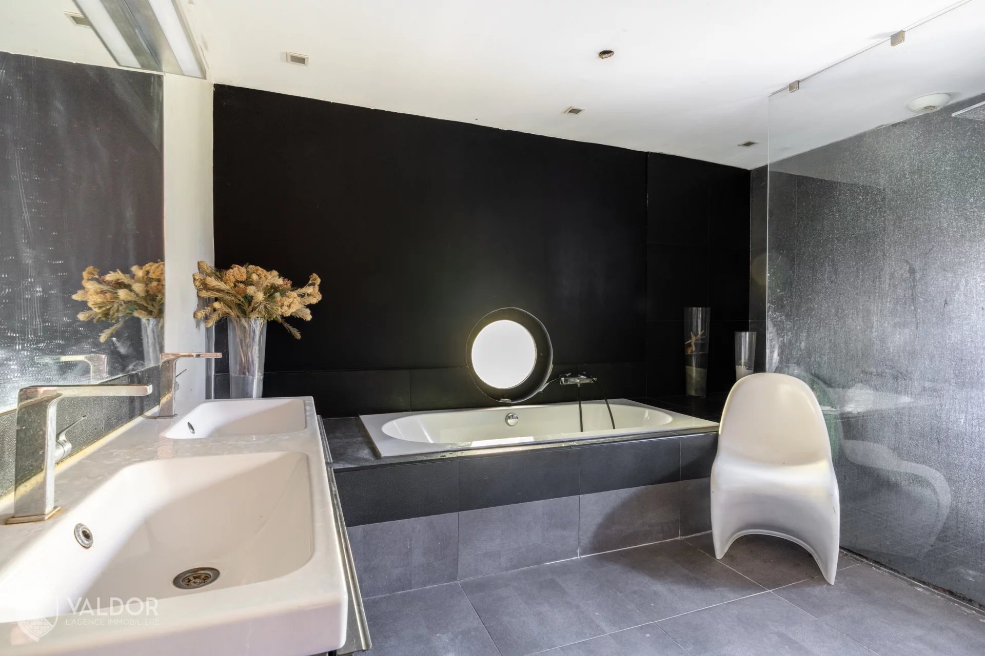 Maison de 250 m² Les Chères (69380)