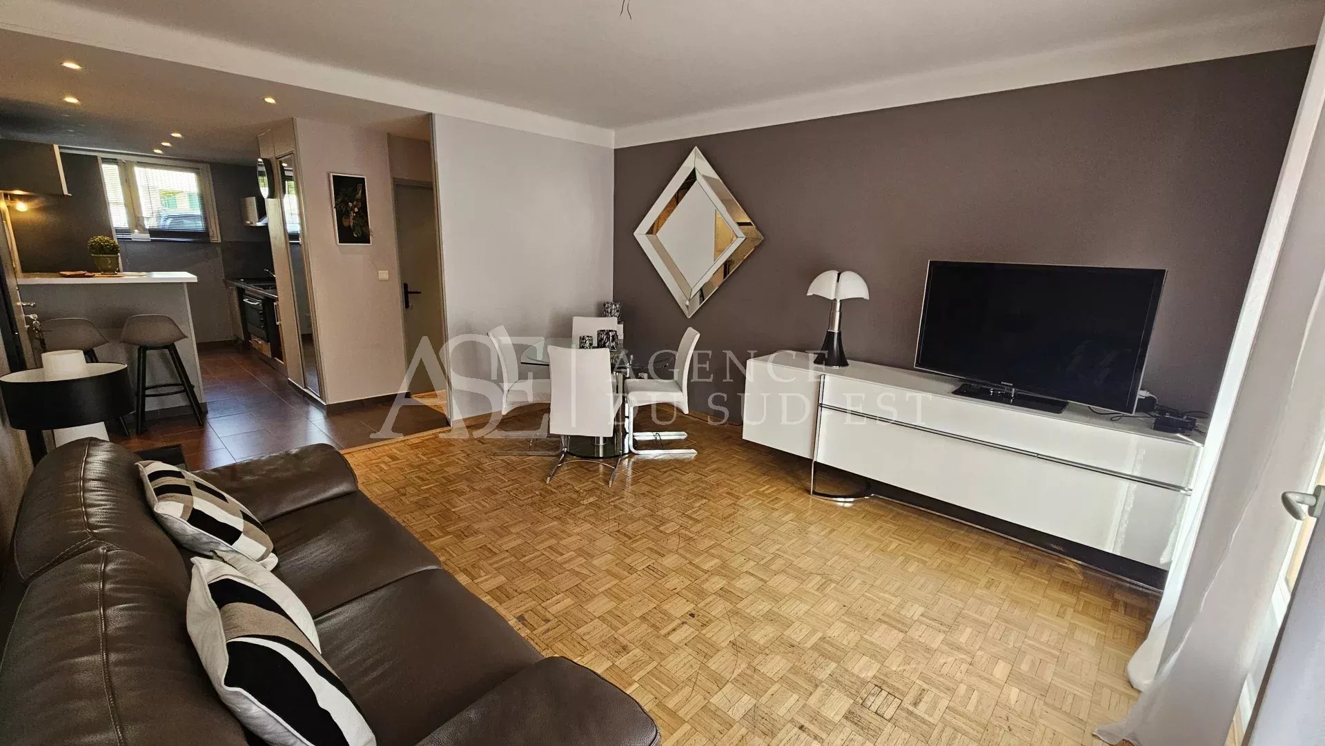 Agence immobilière de 