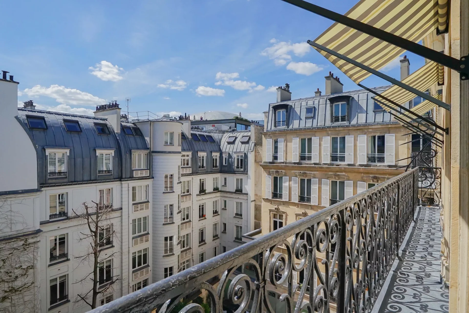 Paris 9e - NOUVELLE ATHÈNES / RUE LA BRUYÈRE