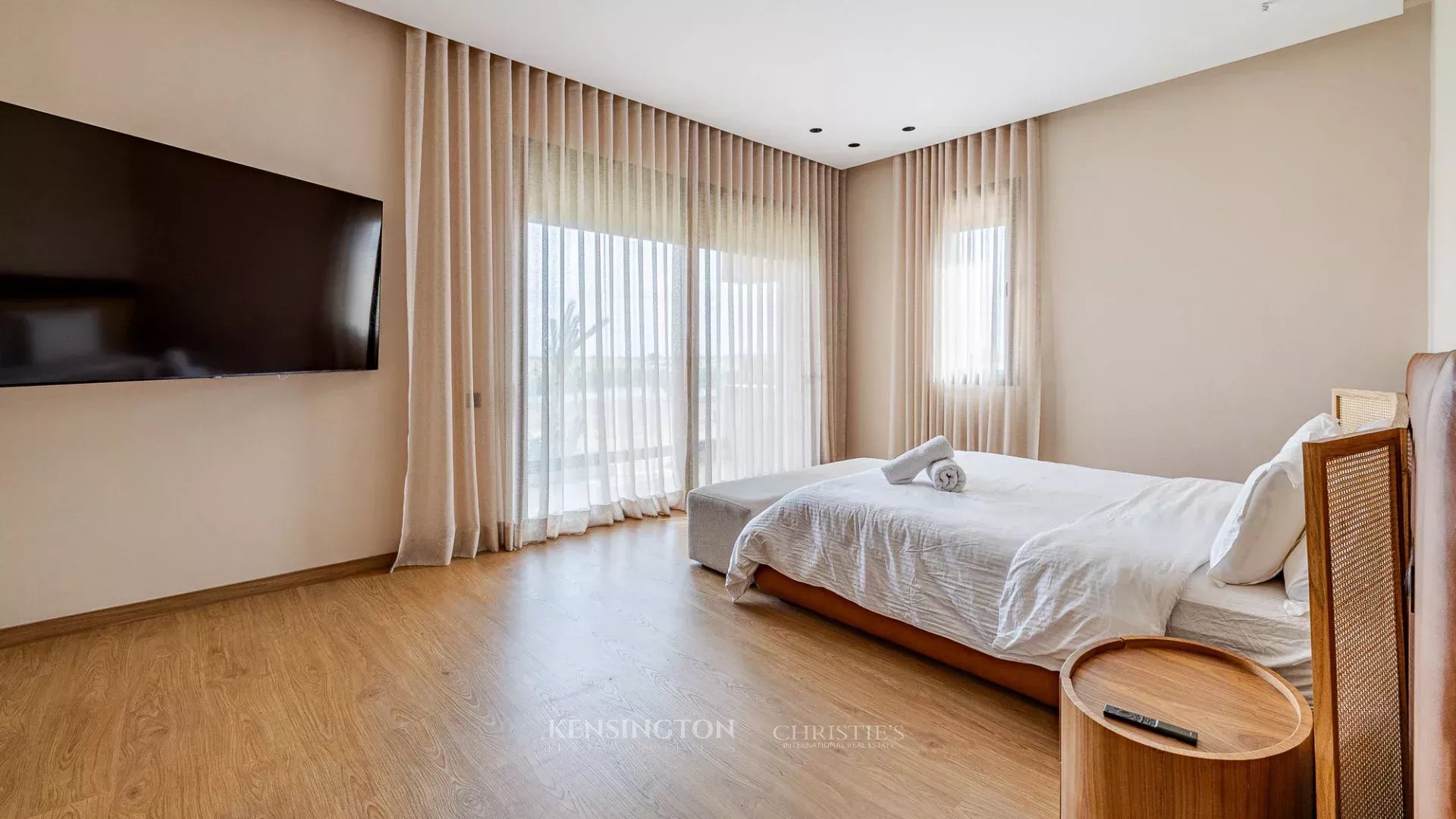 4 Bedroom Villa/Townhouse's Image 32