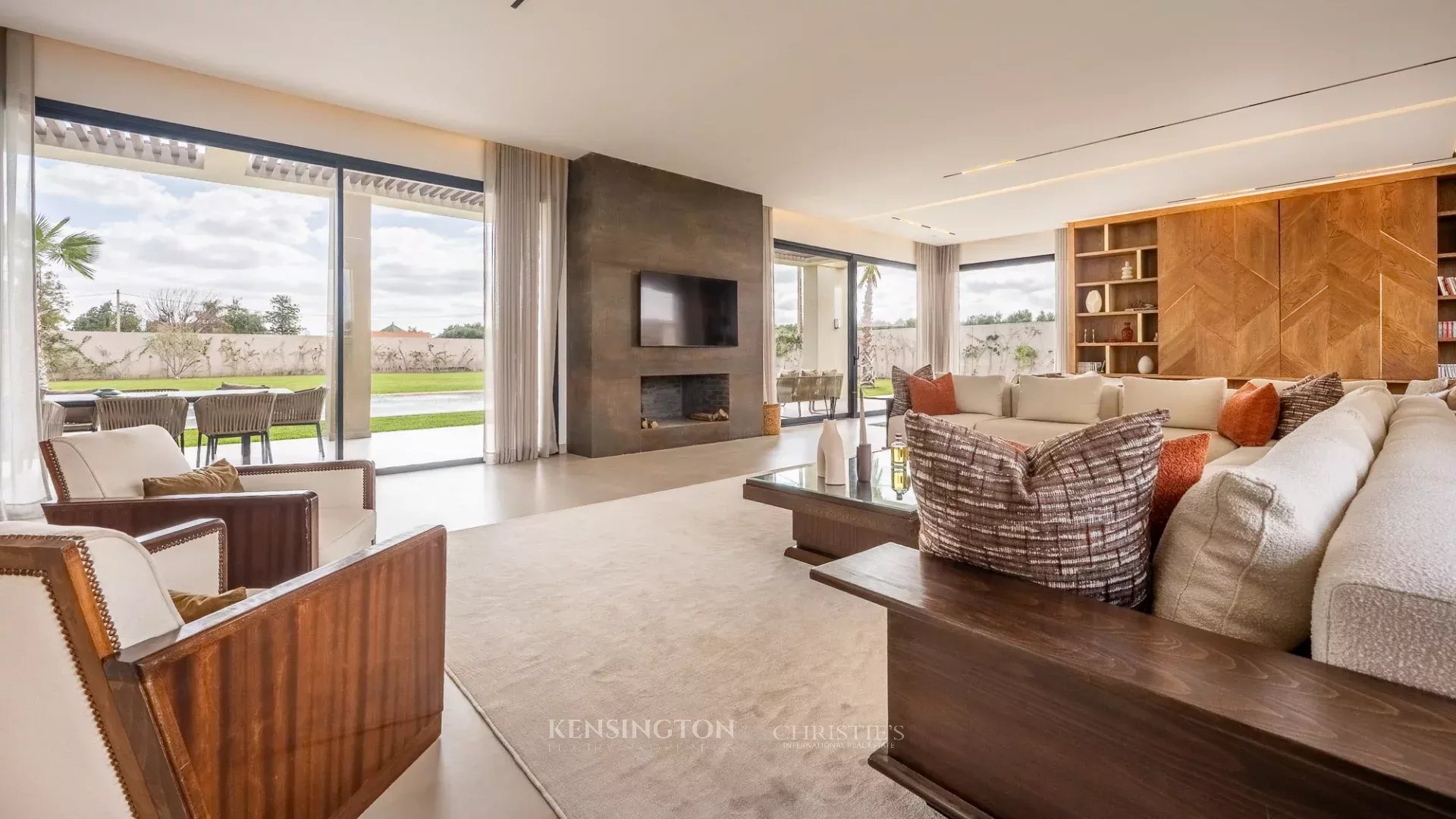 4 Bedroom Villa/Townhouse's Image 20