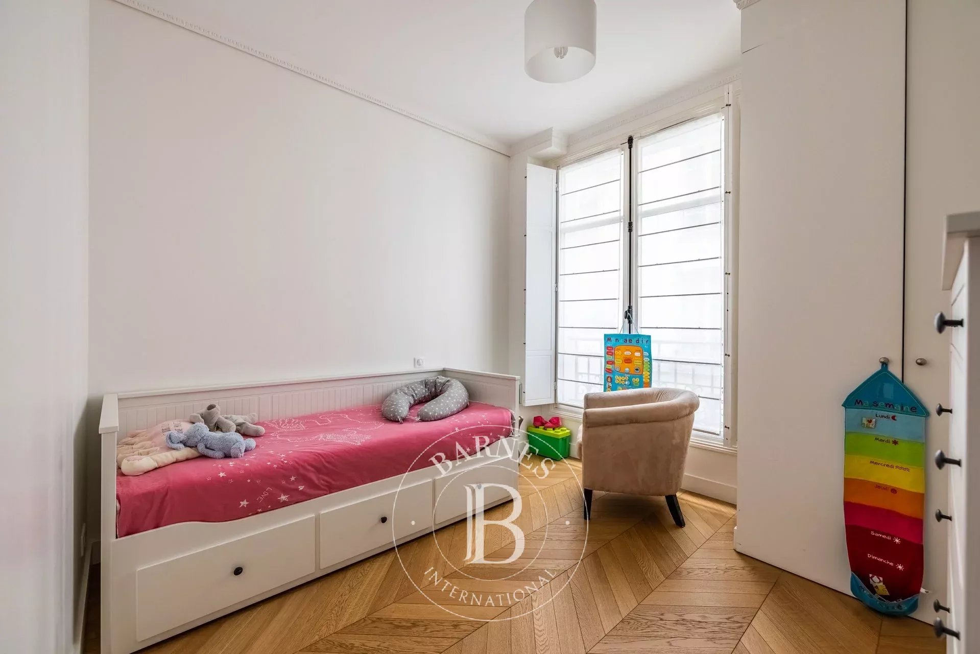 Daire Paris 3ème - picture 18