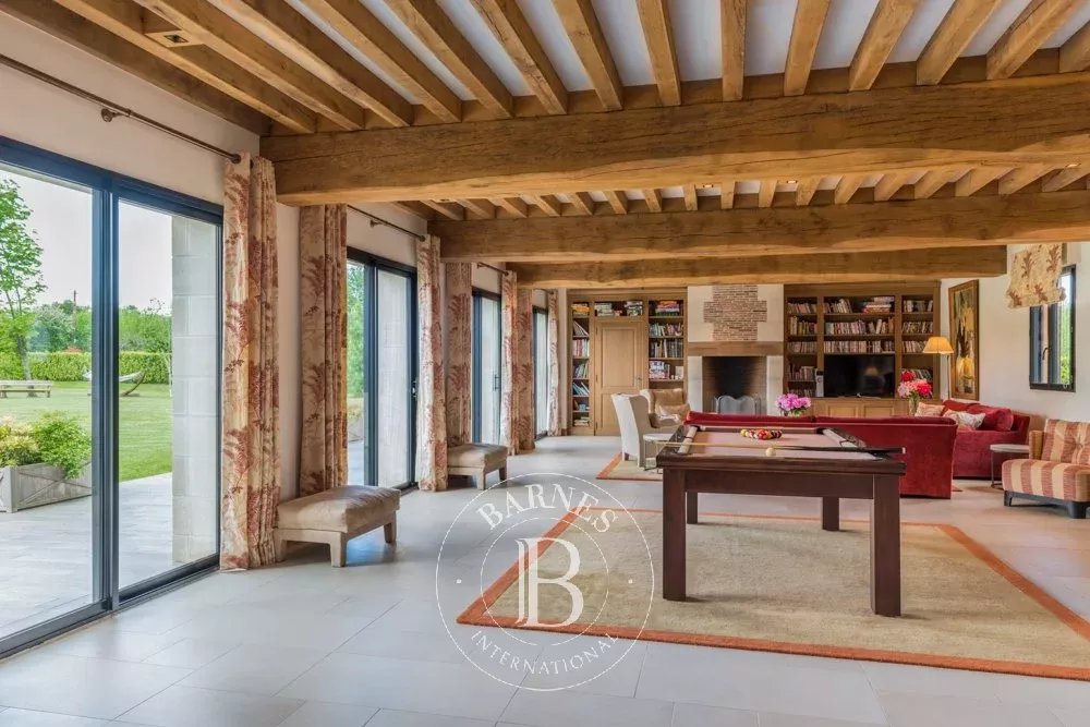 Deauville  - Property 8 Bedrooms - picture 4