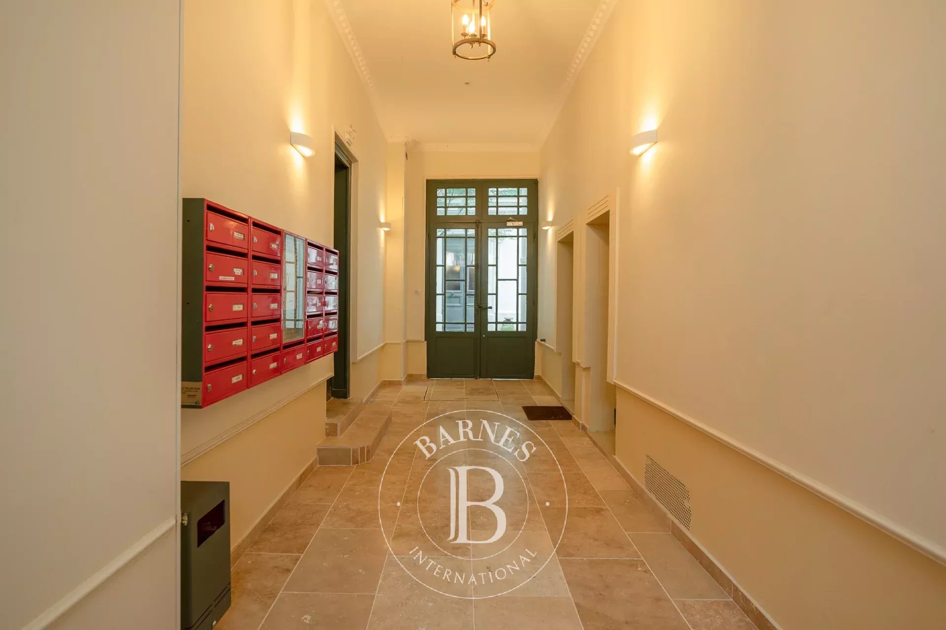 Daire Paris 18ème - picture 4