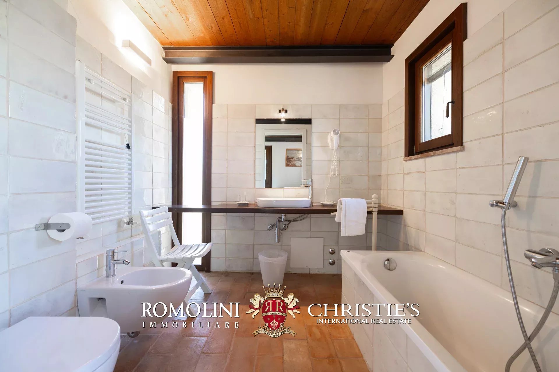 27 Bedroom Villa/Townhouse's Image 115