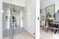 Elegant Haussmannian Family Apartment for Sale in Paris, France — photo 4 of 7