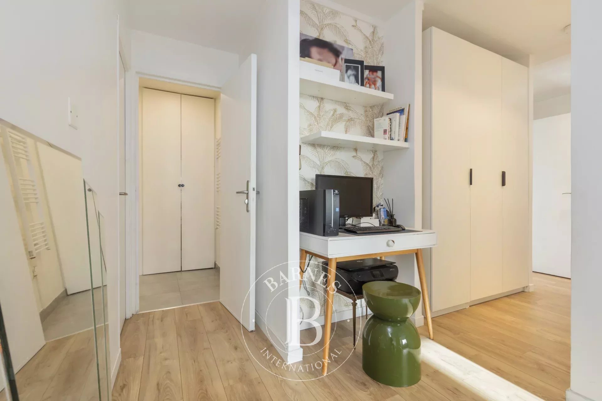 Courbevoie  - Appartement 5 Pi&egrave;ces 3 Chambres - picture 14