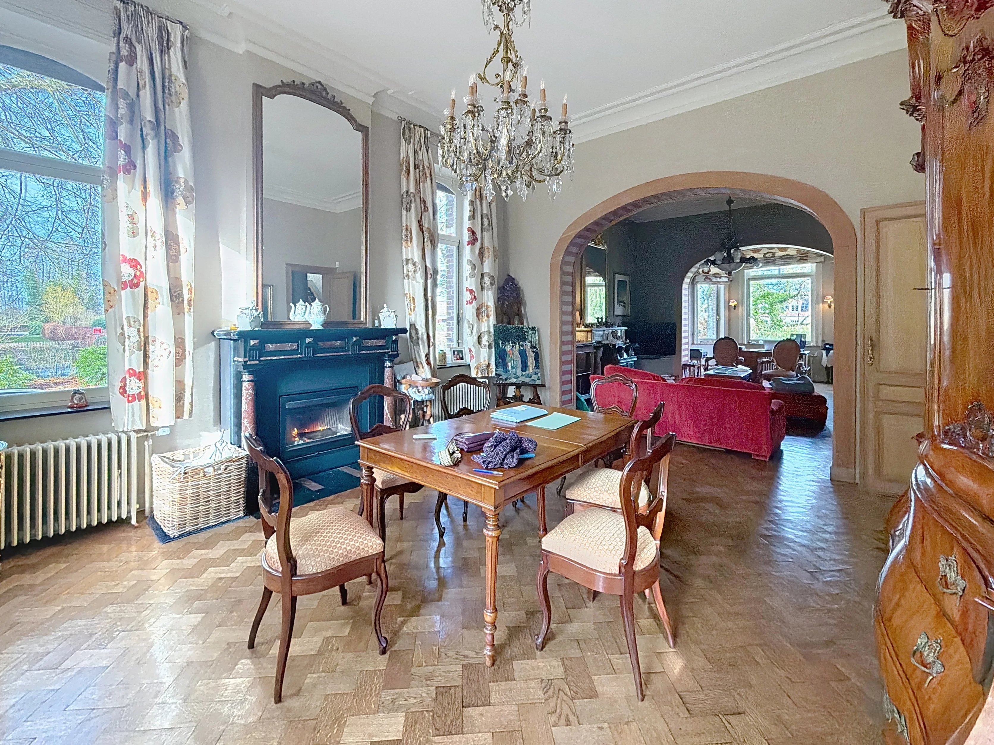 Manor in Jurbise I Elegance and historic charm