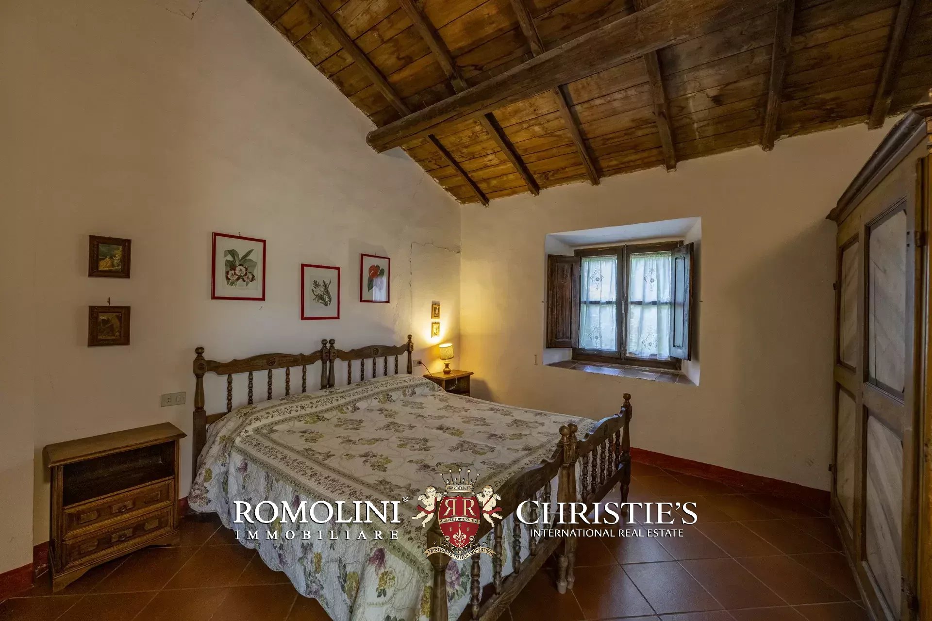 15 Bedroom Villa/Townhouse's Image 73