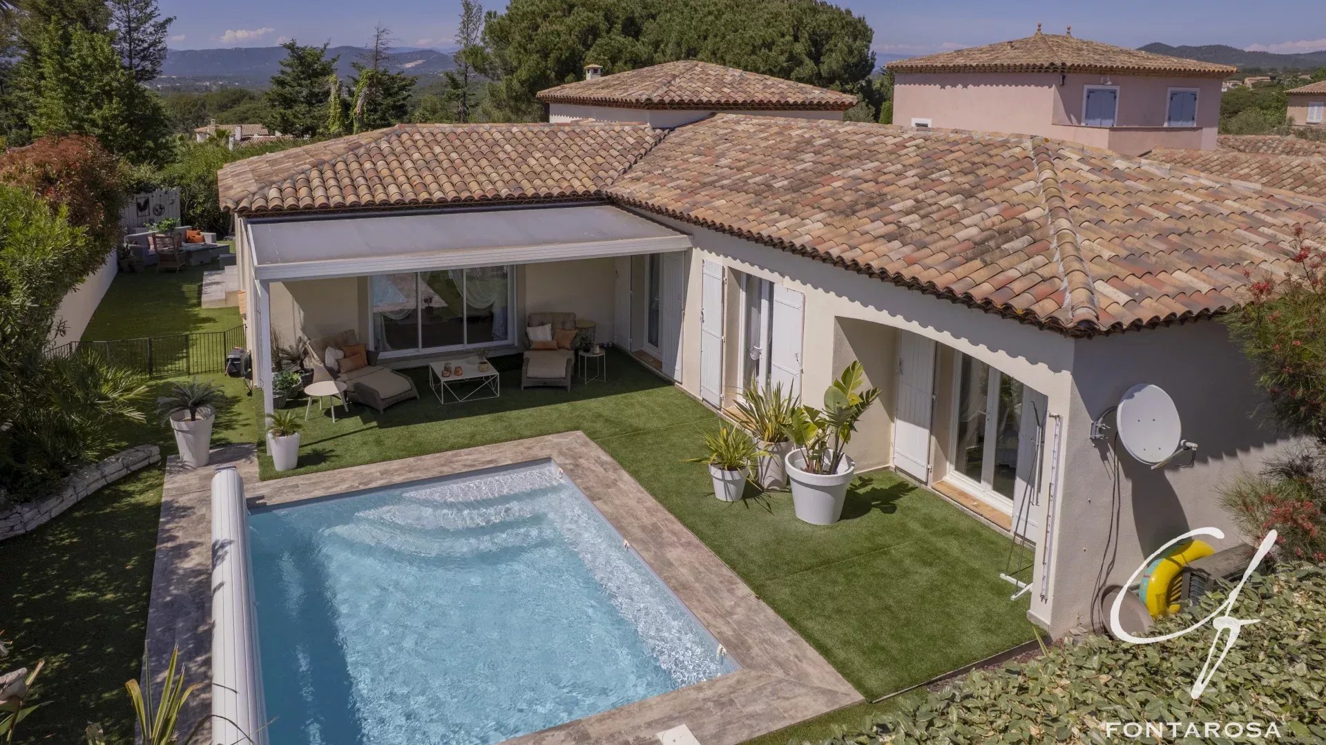 Agence immobilière de 