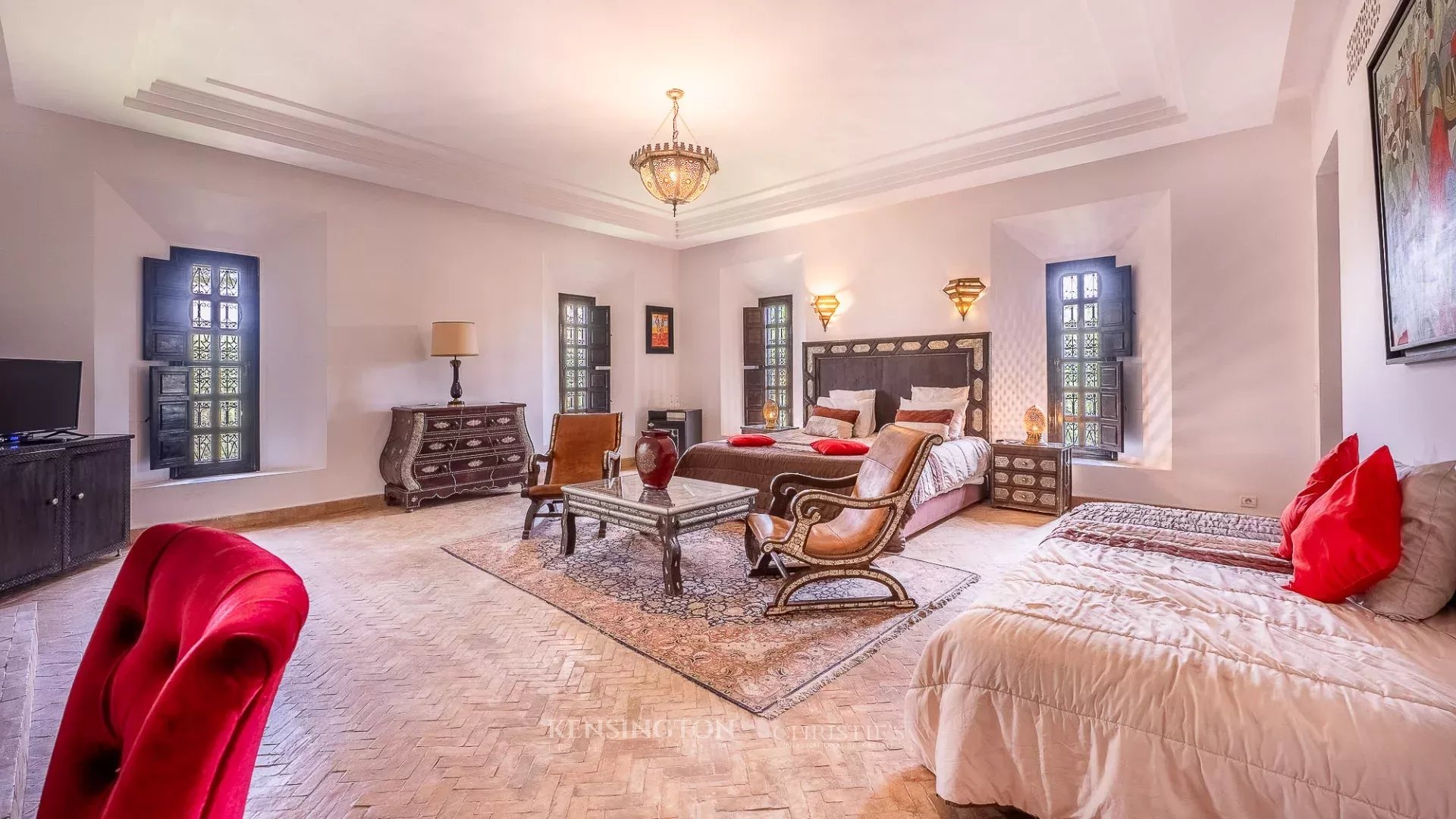 11 Bedroom Villa/Townhouse's Image 16