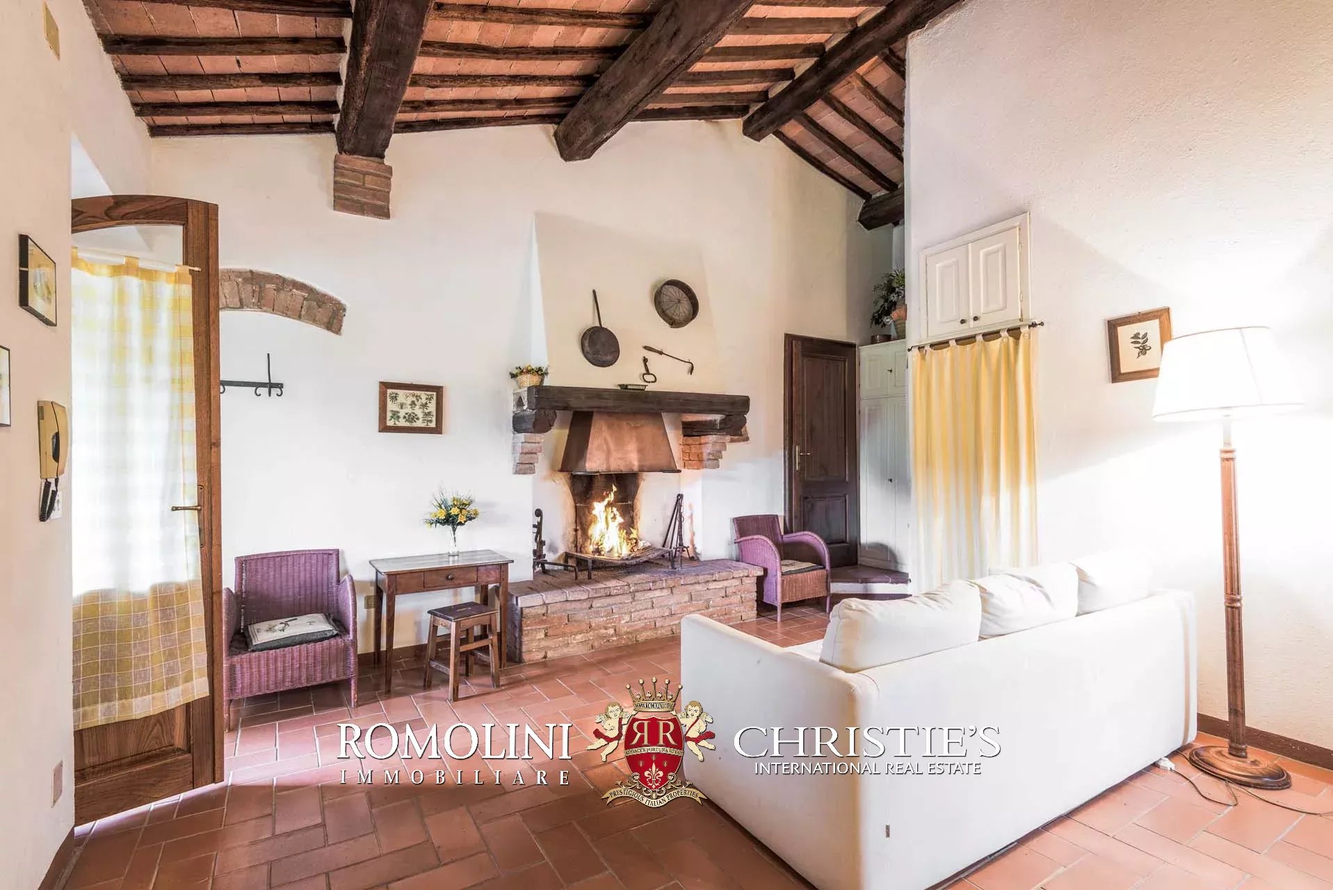 18 Bedroom Villa/Townhouse's Image 42