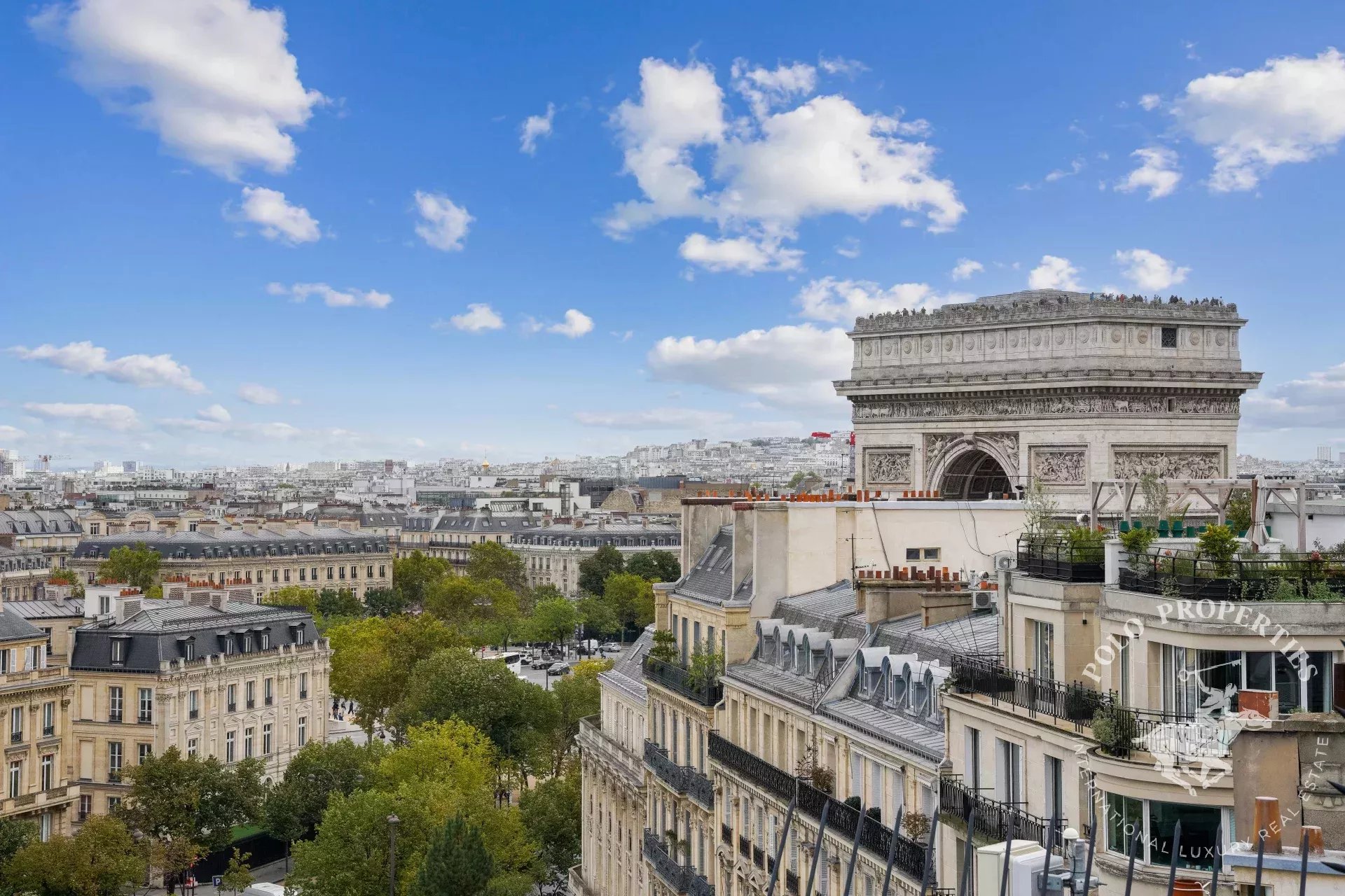 Penthouse with terraces - Avenue Foch