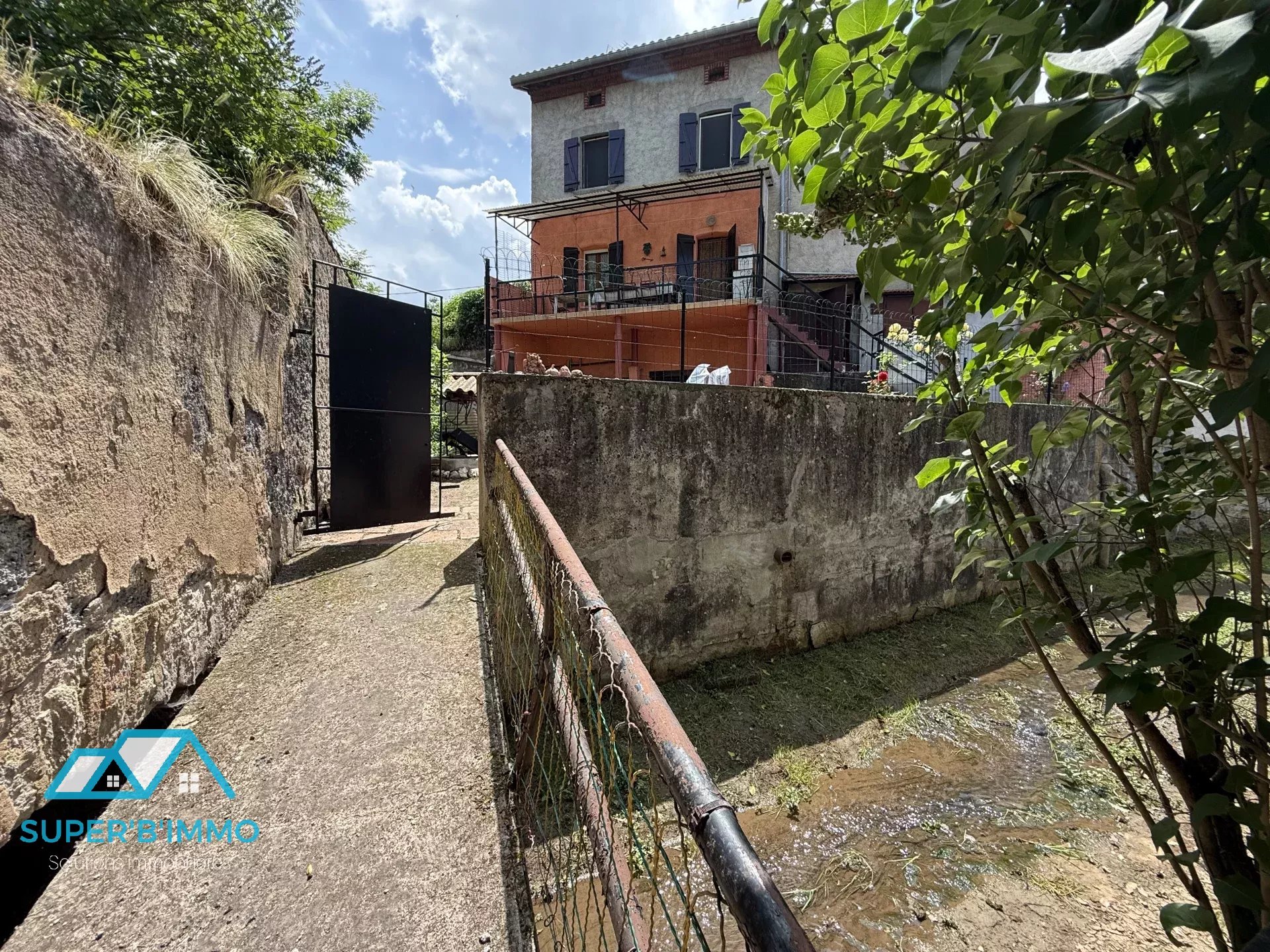 Agence immobilière de 