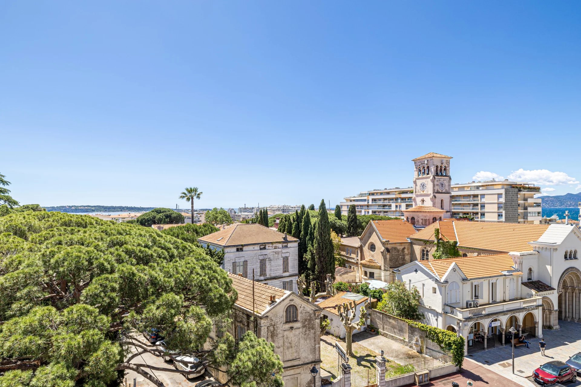 Qlistings - 4 Bedrooms - Apartment - Alpes-Maritimes - For Sale - 10172 Property Image