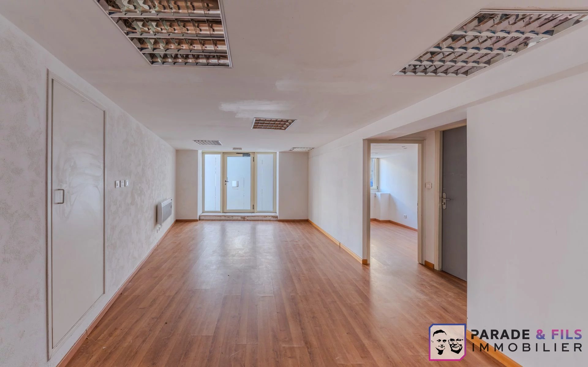 Agence immobilière de SARL PARADE