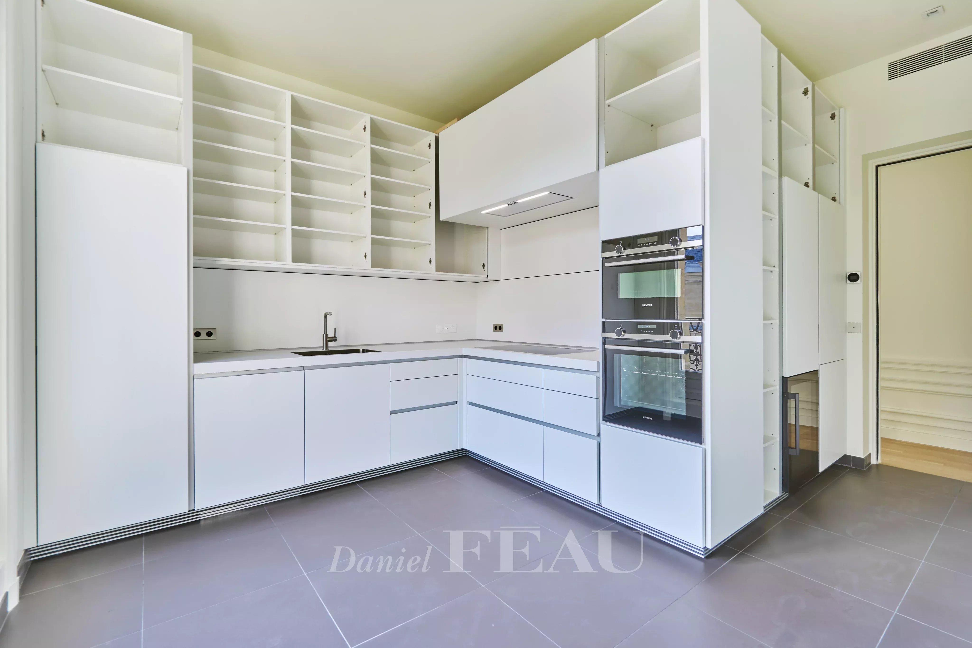 Rental Apartment Paris 16th