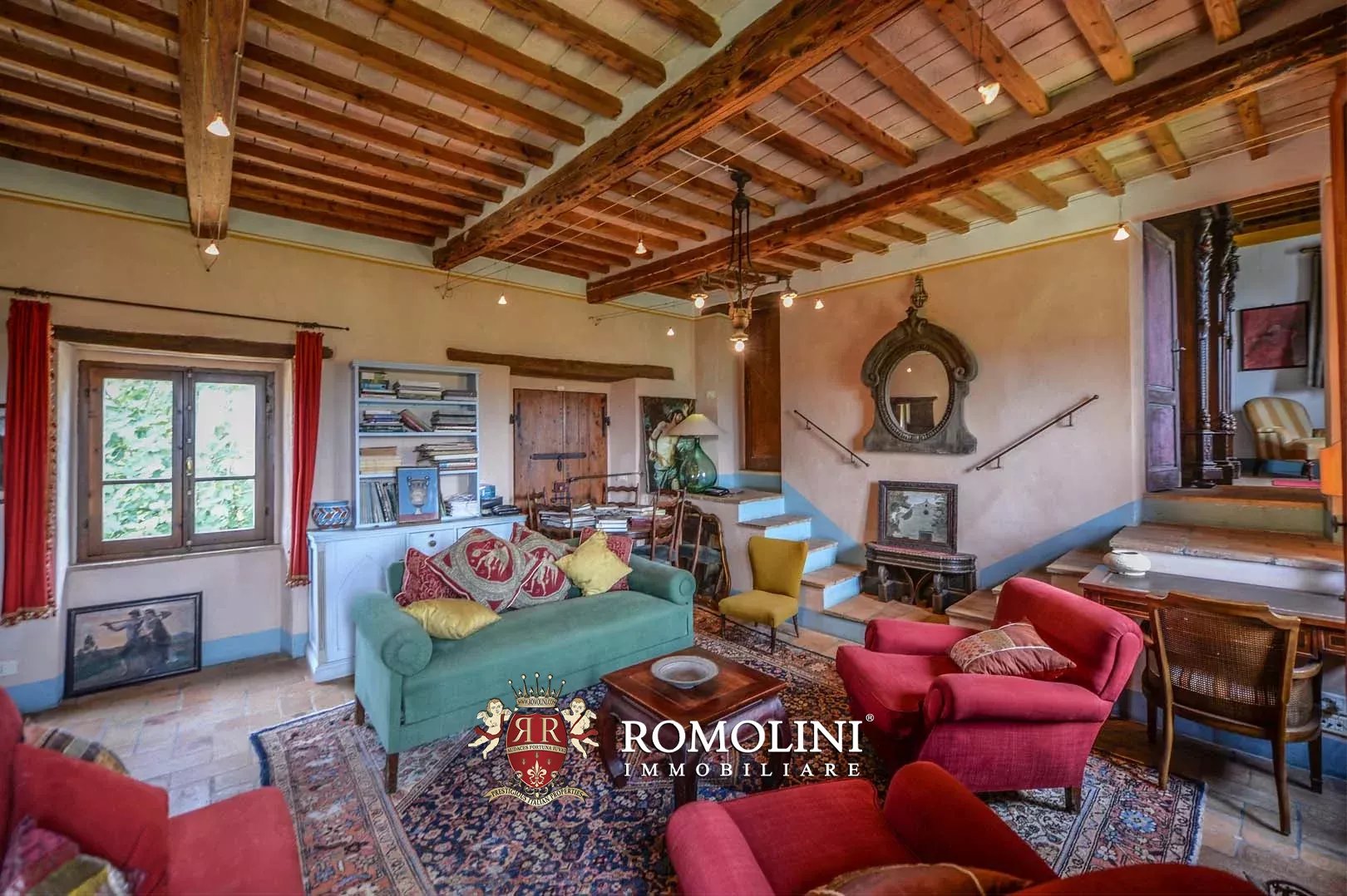 6 Bedroom Villa/Townhouse's Image 35