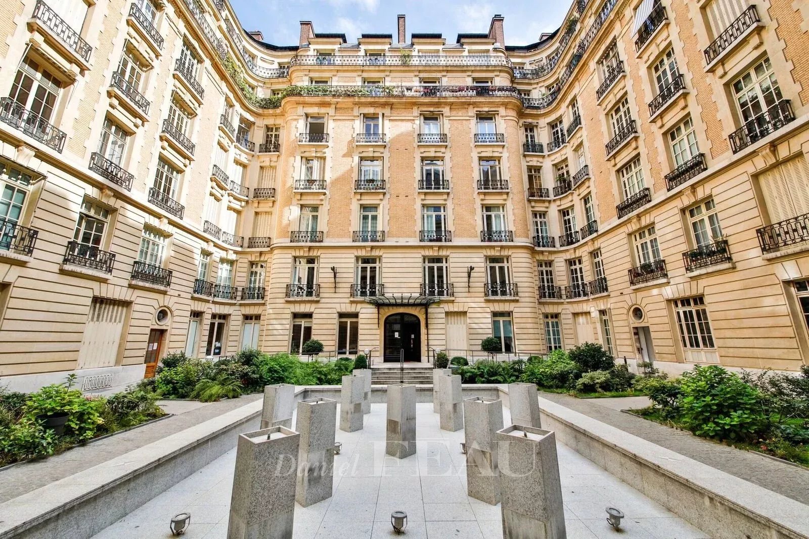 Rental Apartment Paris 16th