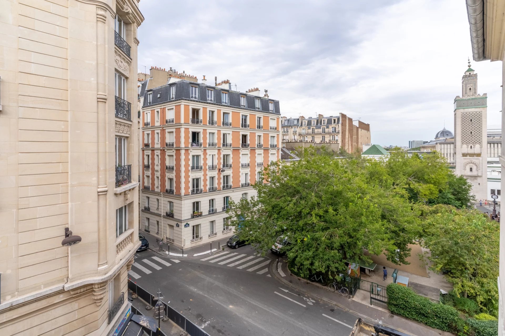 Etage élevé Place Monge