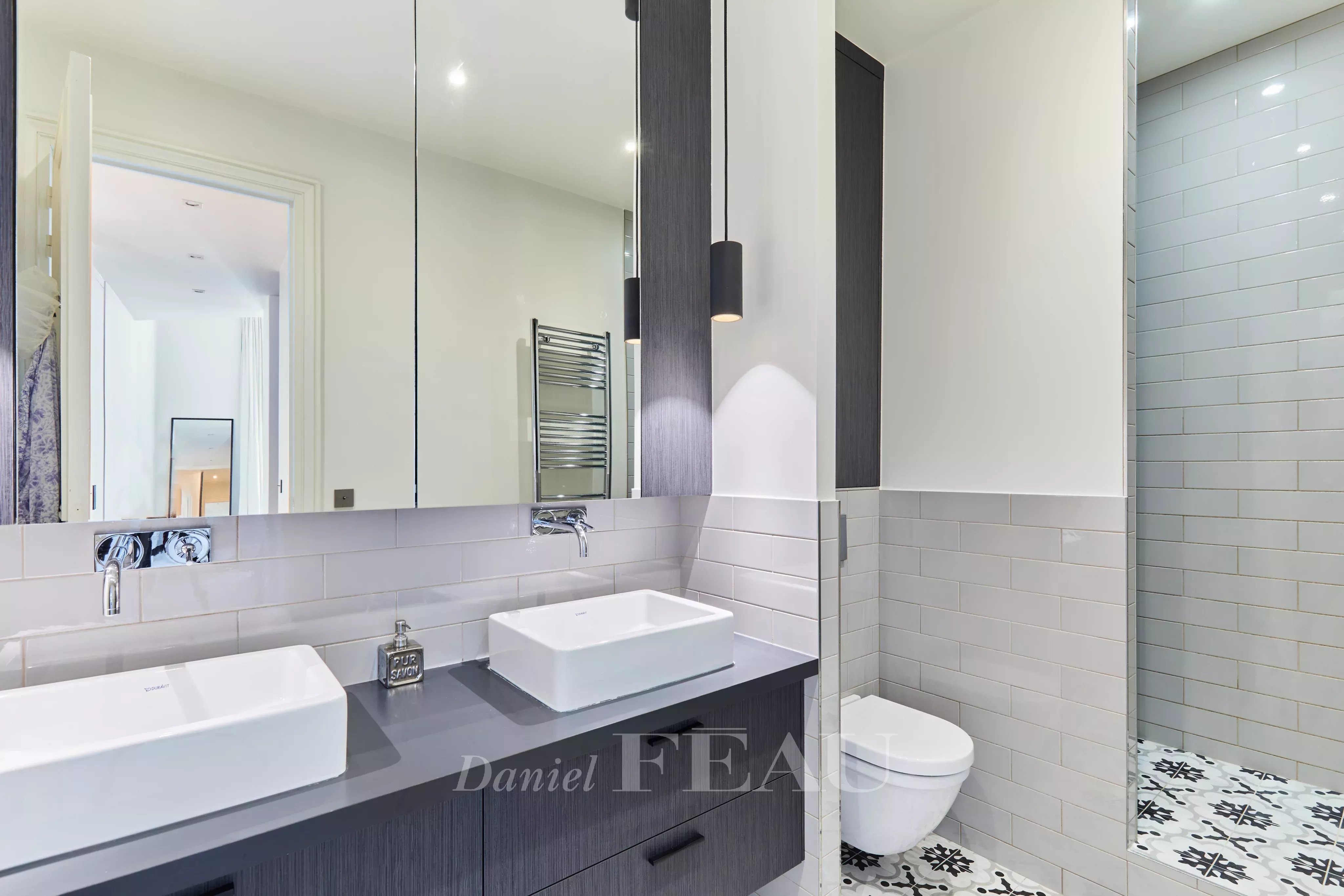 Sale Apartment Paris 7th